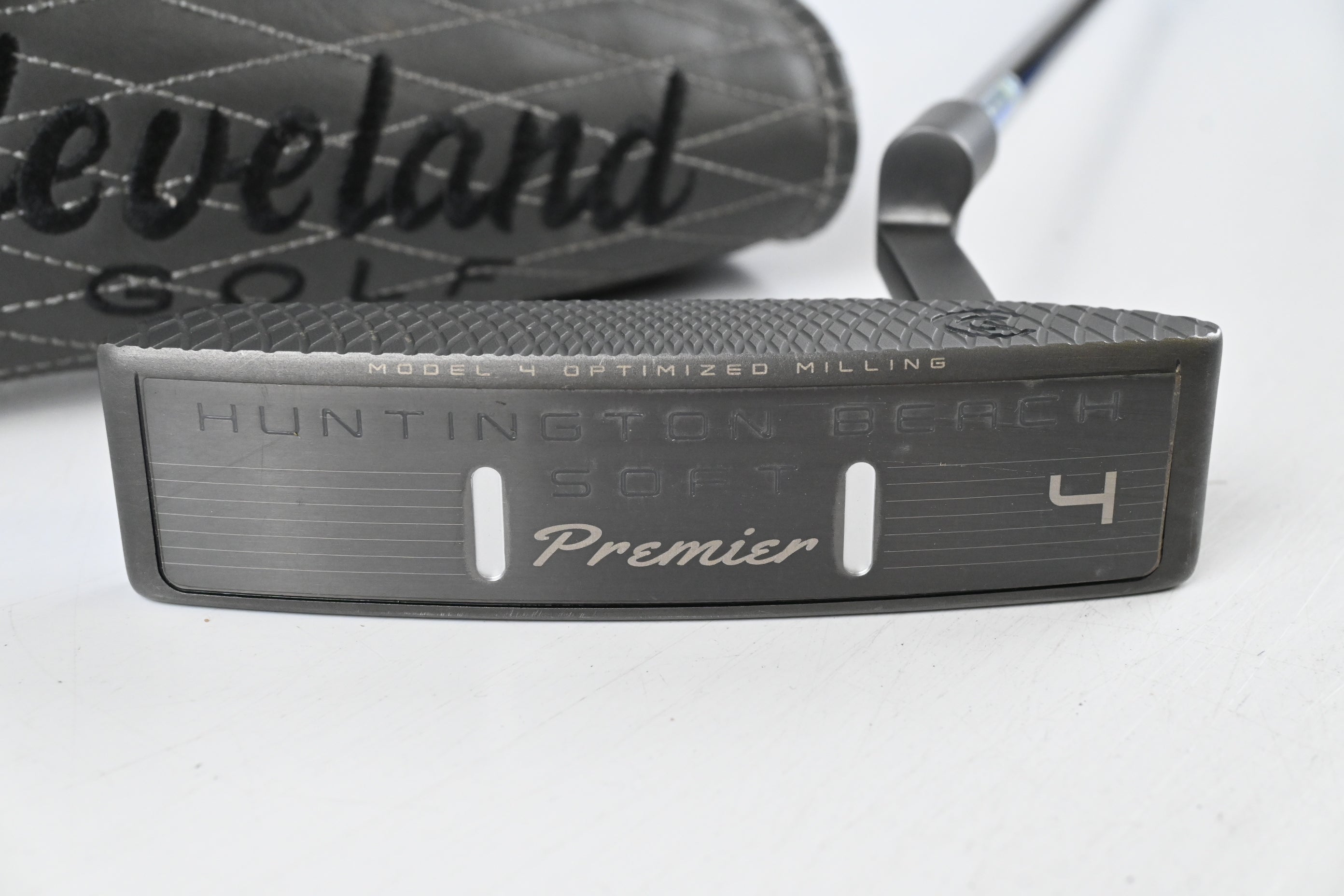 Cleveland Huntington Beach Soft Premier 4 Putter / 33 Inch