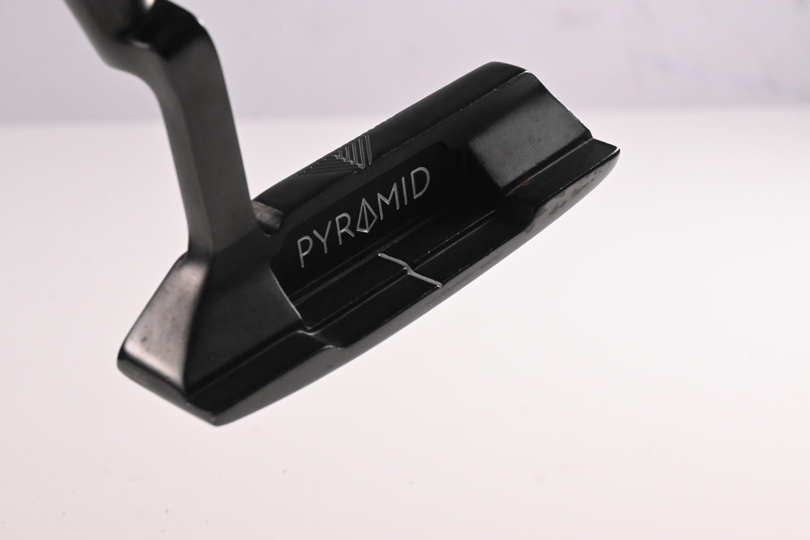 Pyramid Aztec AZ-1 Putter / 33 Inch