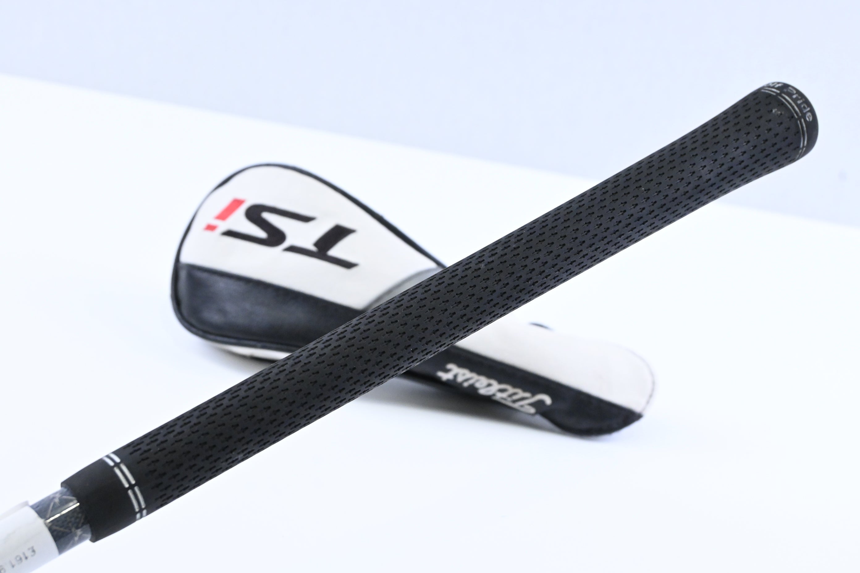 Left Hand Titleist TSR2 #4 Hybrid / 21 Degree / Regular Flex Tensei AV Blue 65