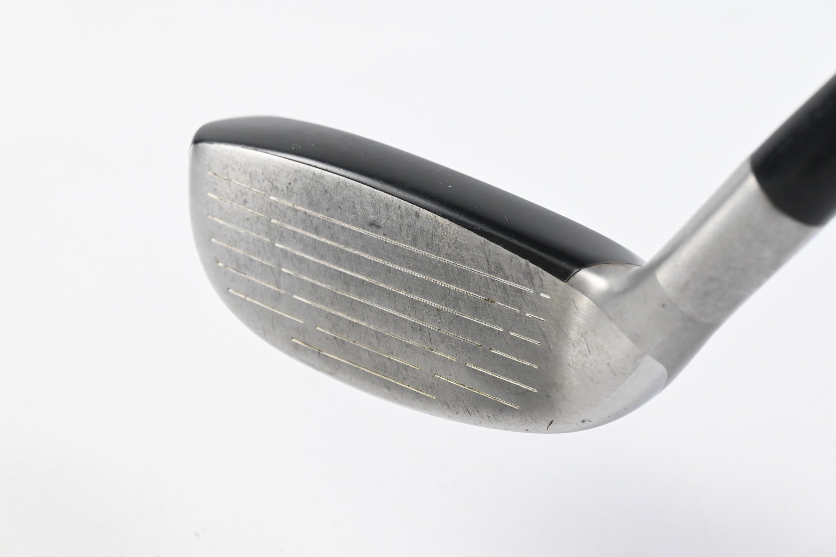 Cleveland HiBore XLS #2 Hybrid / 19 Degree / Regular Flex Fujikura Fit-On M Gold