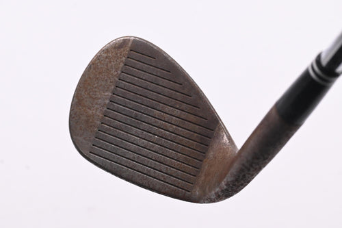 Cleveland CG14 Pitching Wedge / 48 Degree / Stiff Flex Dynamic Gold S400 Shaft