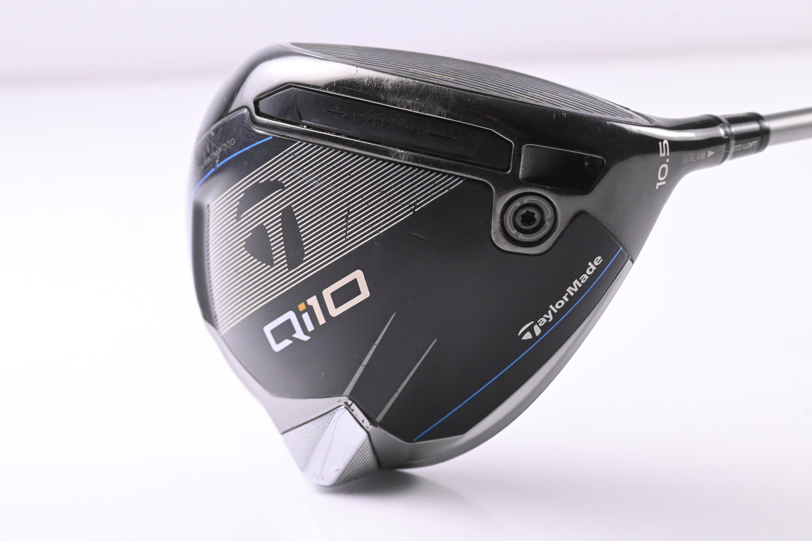 Taylormade Qi10 Driver / 10.5 Degree / Regular Flex Fujikura Air Speeder 50