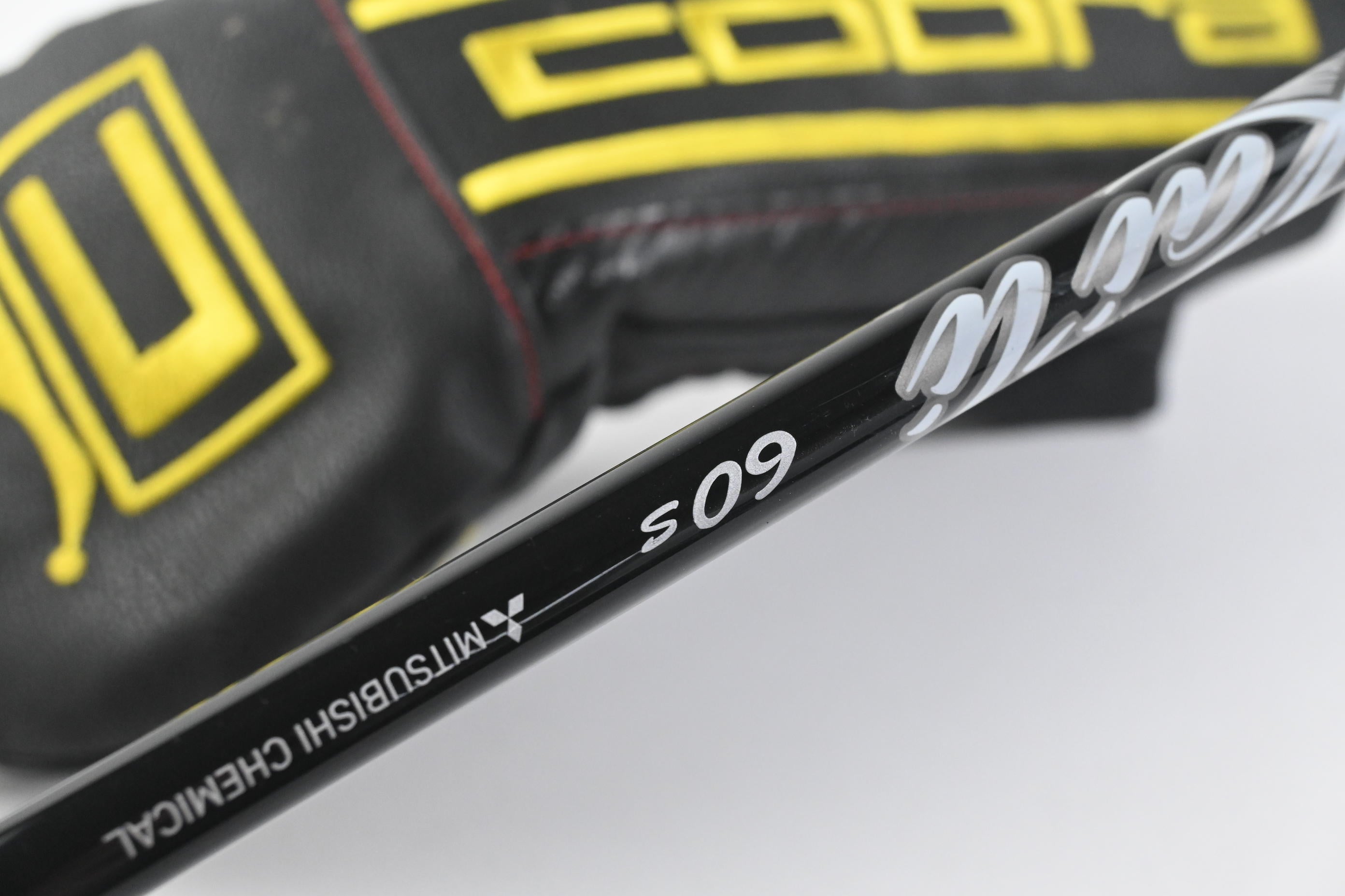 Cobra King Speedzone Driver / 10.5 Degree / Stiff Flex Kai'li White 60 Shaft