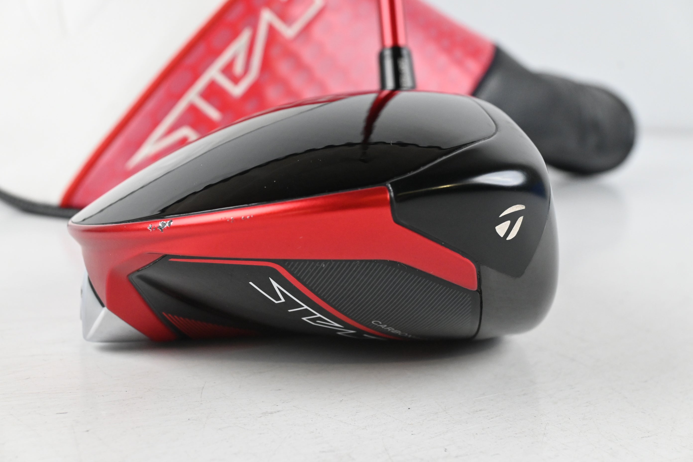 Taylormade Stealth 2 HD Driver / 10.5 Degree / Regular Flex Fujikura Speeder NX