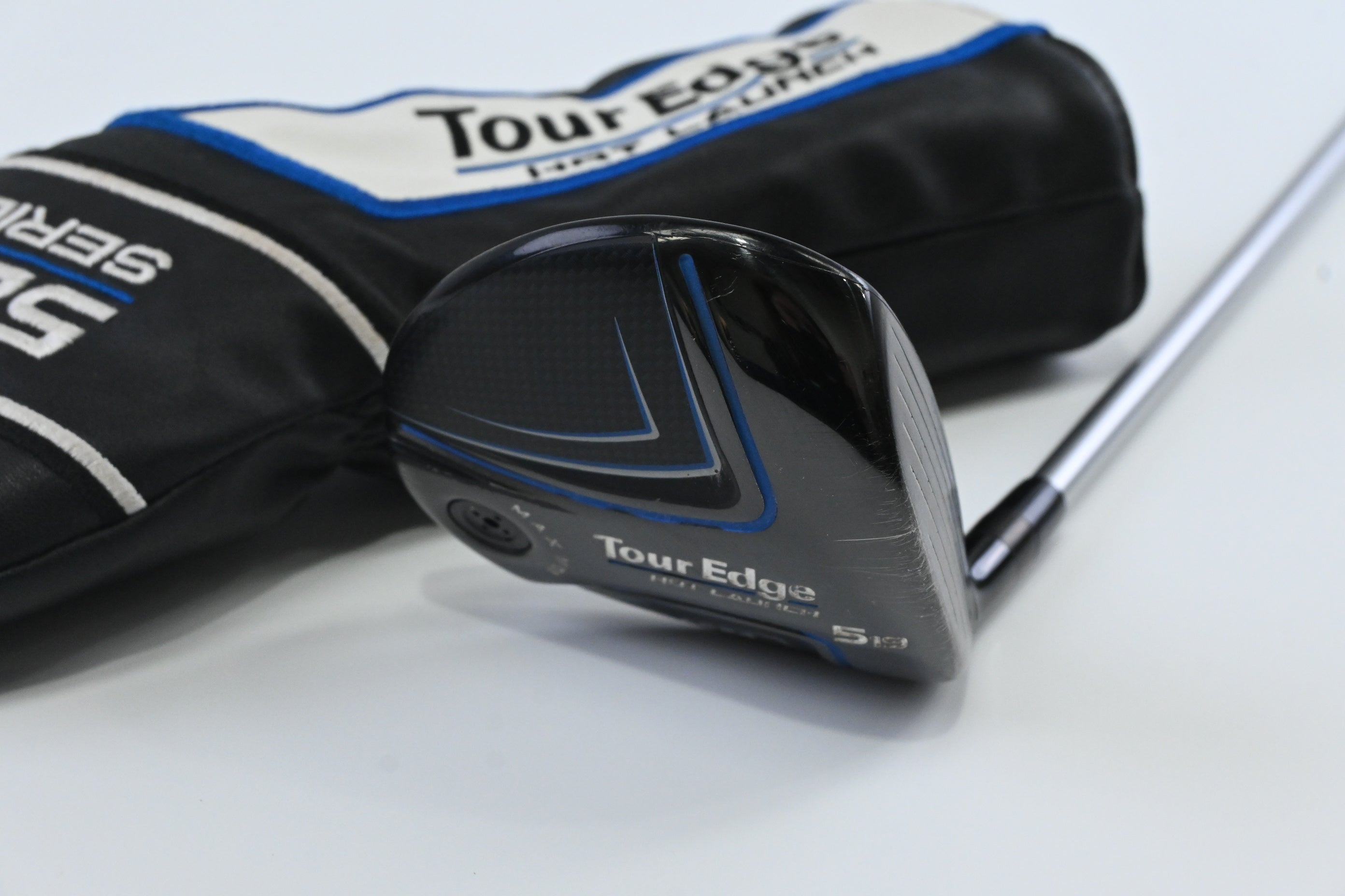 Tour Edge Hot Launch C524 #5 Wood / 19 Degree / Stiff Flex Aldila Ascents PL 55