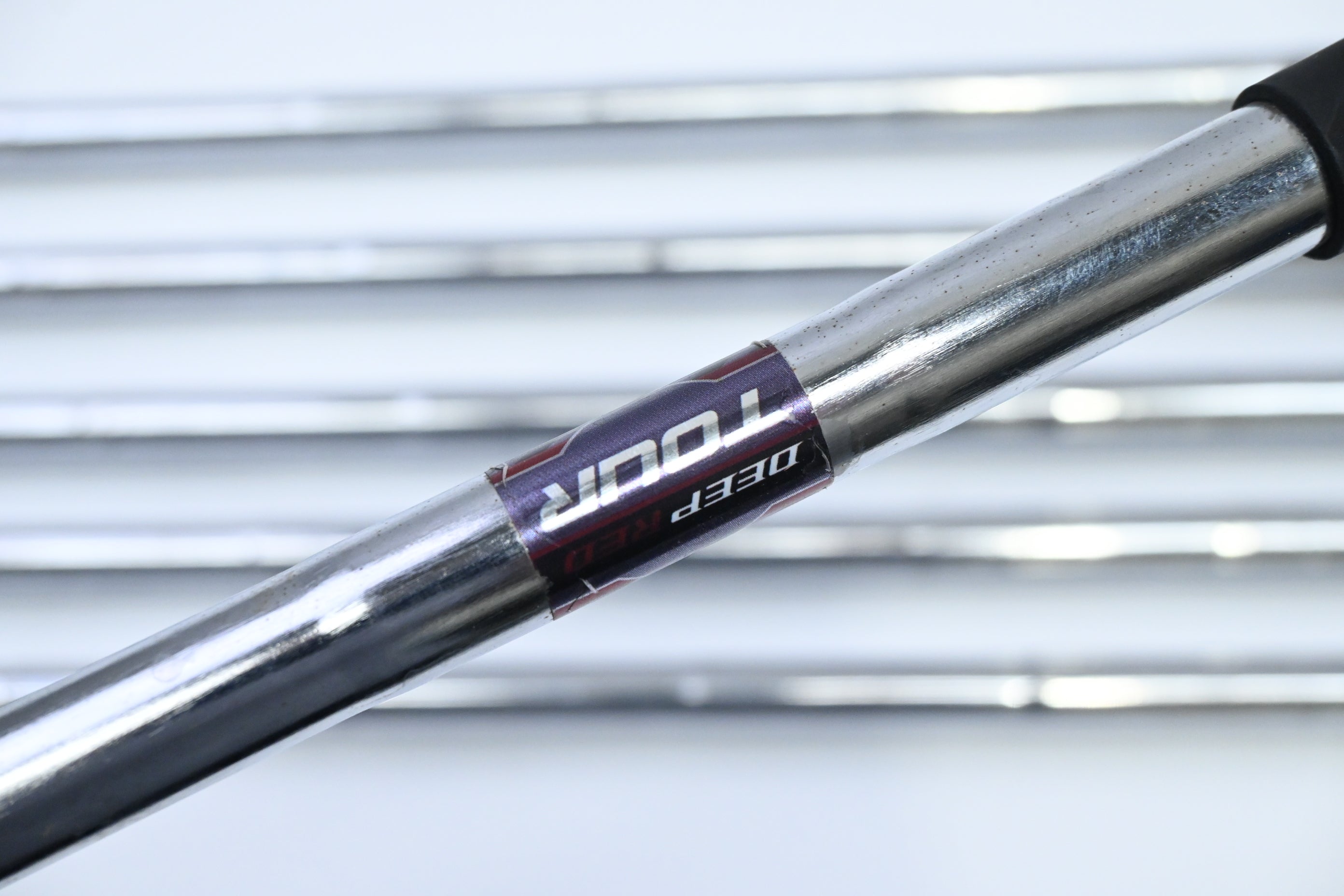 Wilson Deep Red Tour Irons / 5-PW / Uniflex Wilson Deep Red Tour Shafts