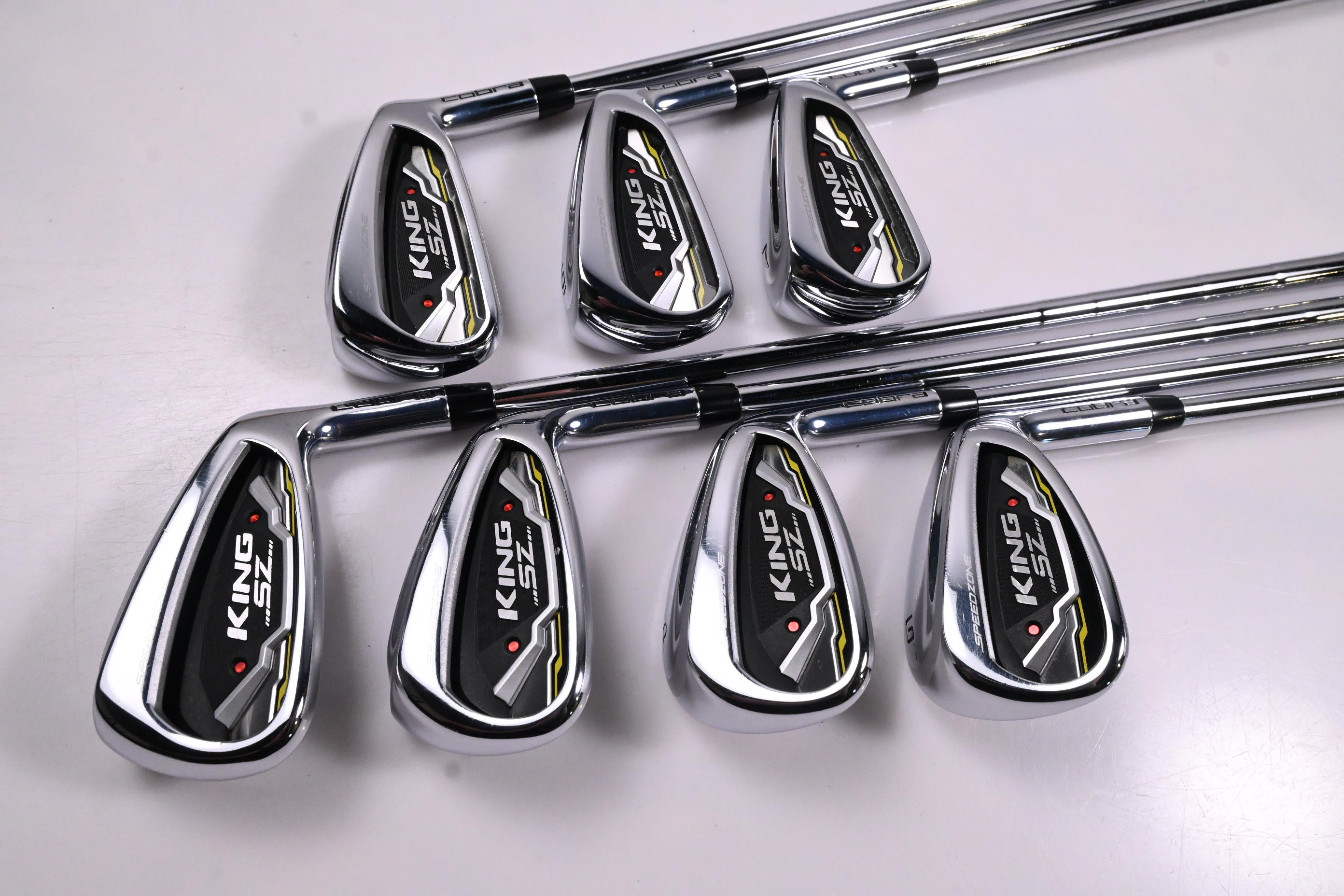 Cobra King Speedzone Irons / 5-PW+GW / Regular Flex KBS Tour 90 Shafts