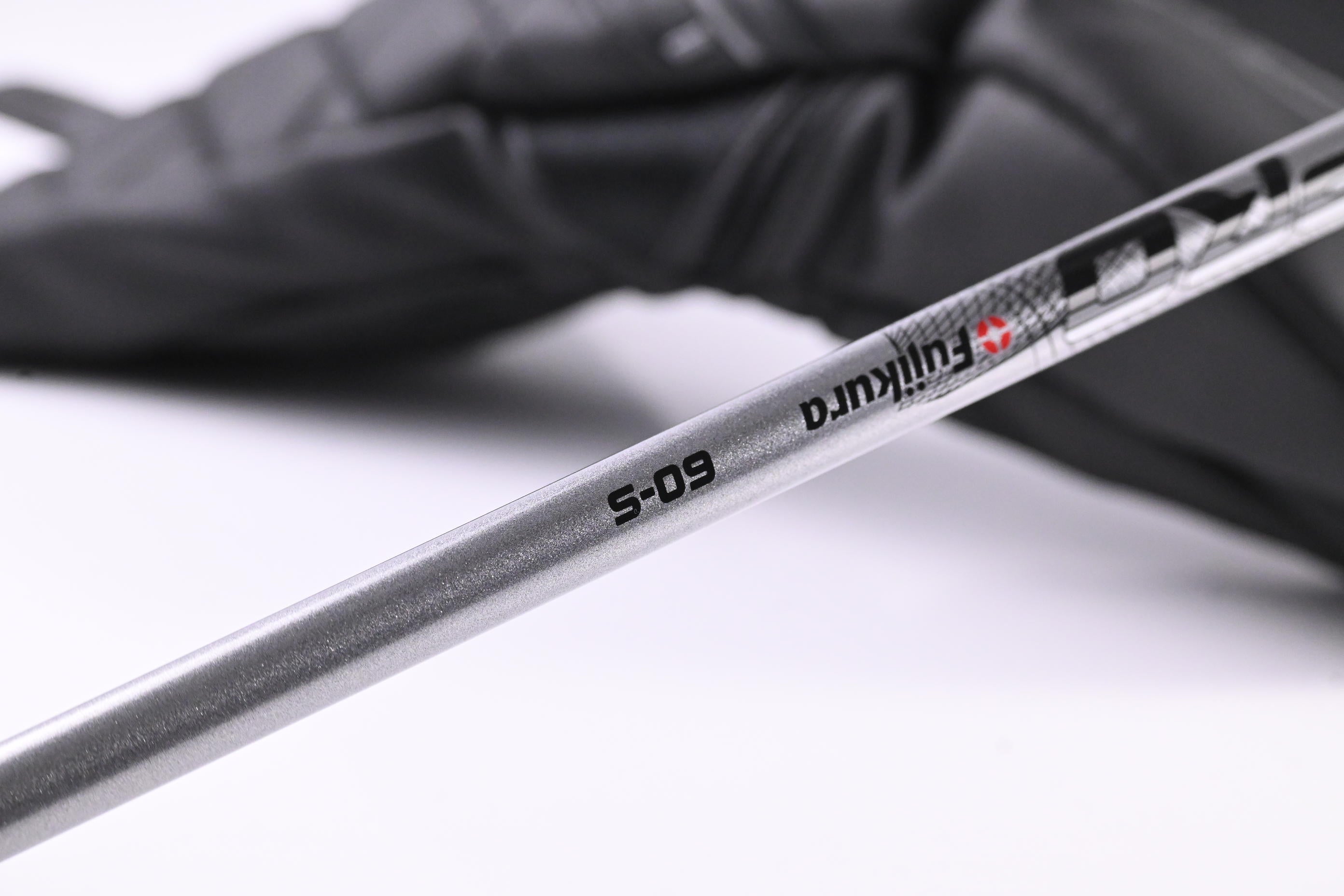 Cobra DS-Adapt LS Driver / 9 Degree / Stiff Flex Fujikura Pro 60 Shaft