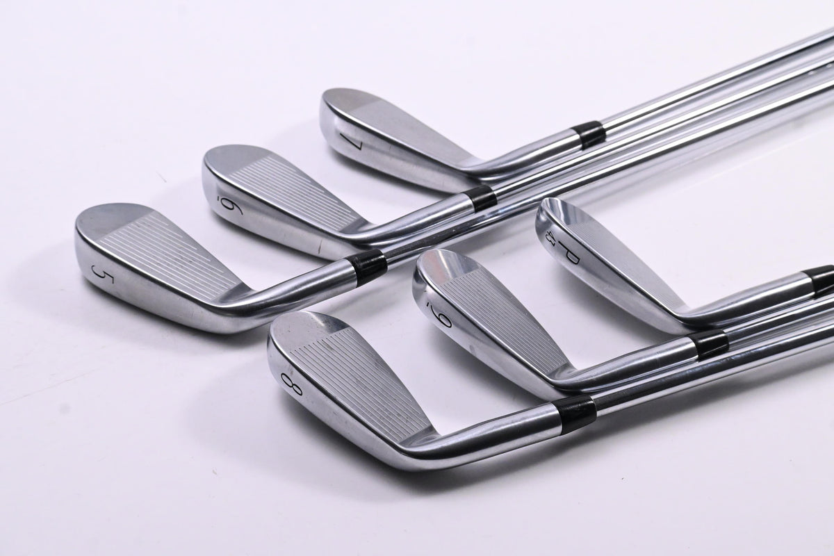 Titleist T250 2025 Irons / 5-PW / Regular Flex True Temper AMT Black Shafts