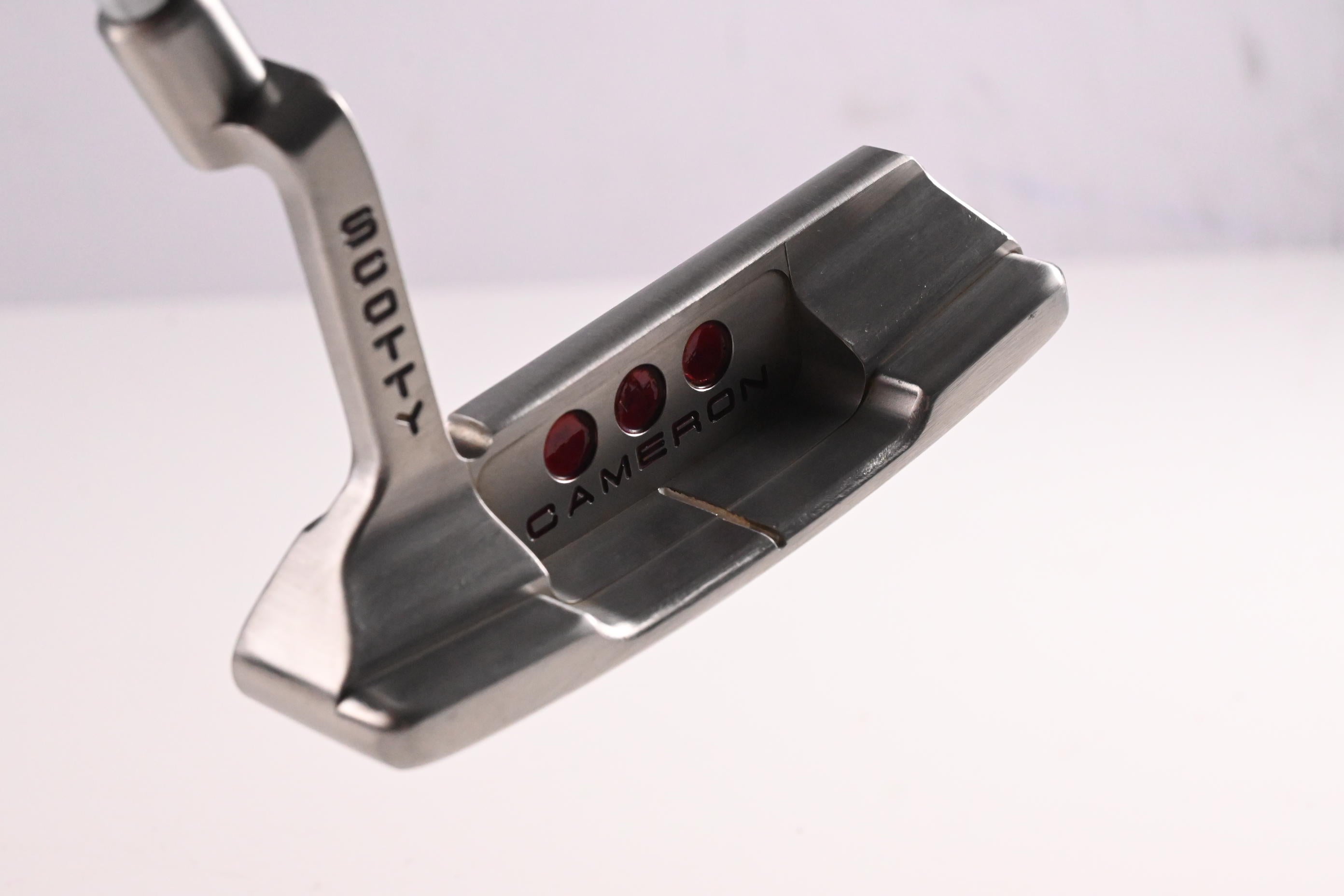 Scotty Cameron Studio Select Newport 2 Putter / 33 Inch