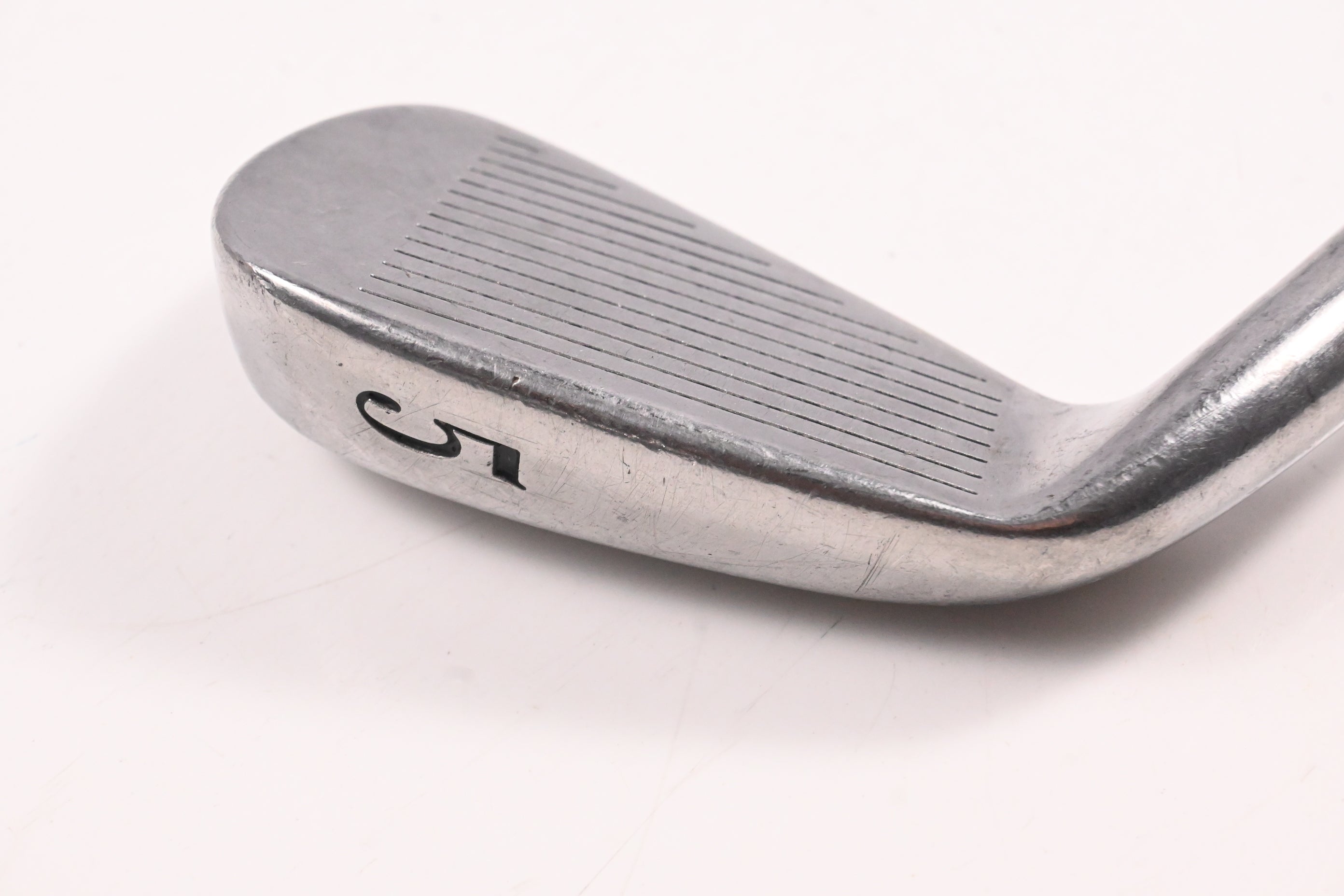 Titleist DCI 981 #5 Iron / 28 Degree / Regular Flex Dynamic Gold Shaft