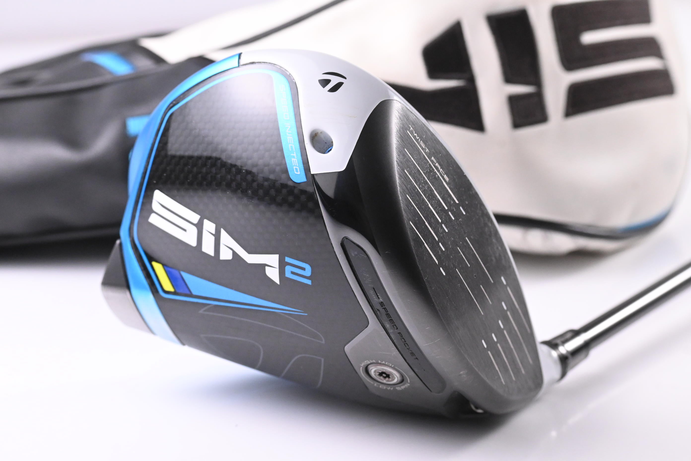 Taylormade SIM2 Max Driver / 9 Degree / X-Flex HZRDUS RDX Smoke Blue 70 Shaft
