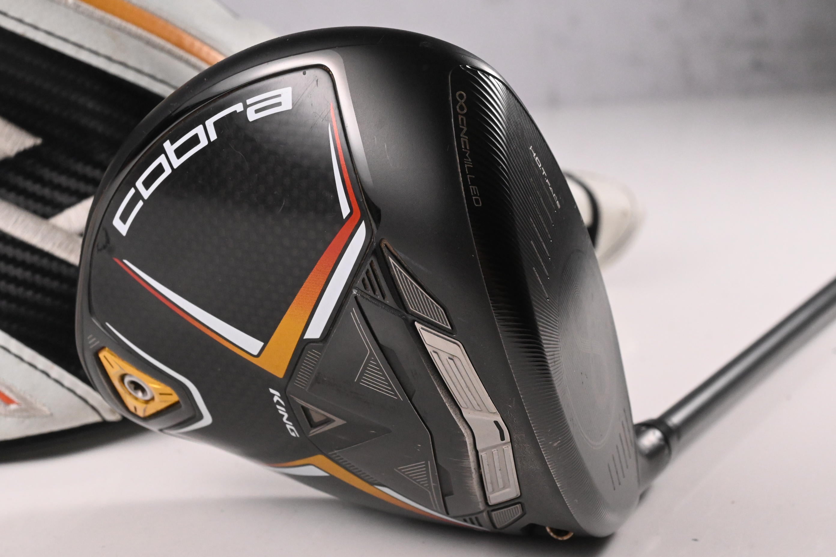 Cobra LTDx Driver / 10.5 Degree / Regular Flex Hzrdus Smoke IM10 60 Shaft
