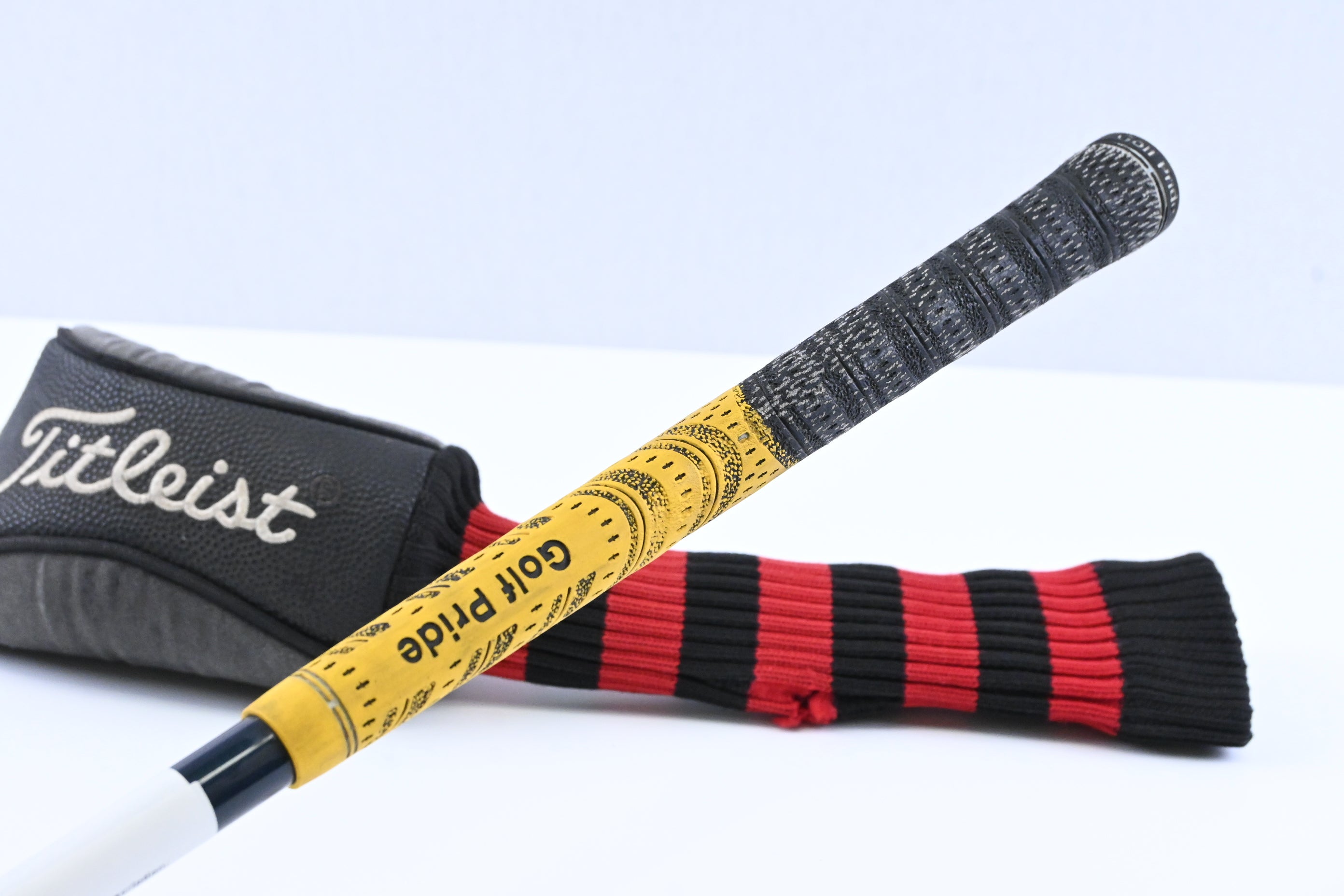 Titleist 980 F #3 Wood / 15 Degree / Stiff Flex Tour AD YS-6 MSI-70 Shaft