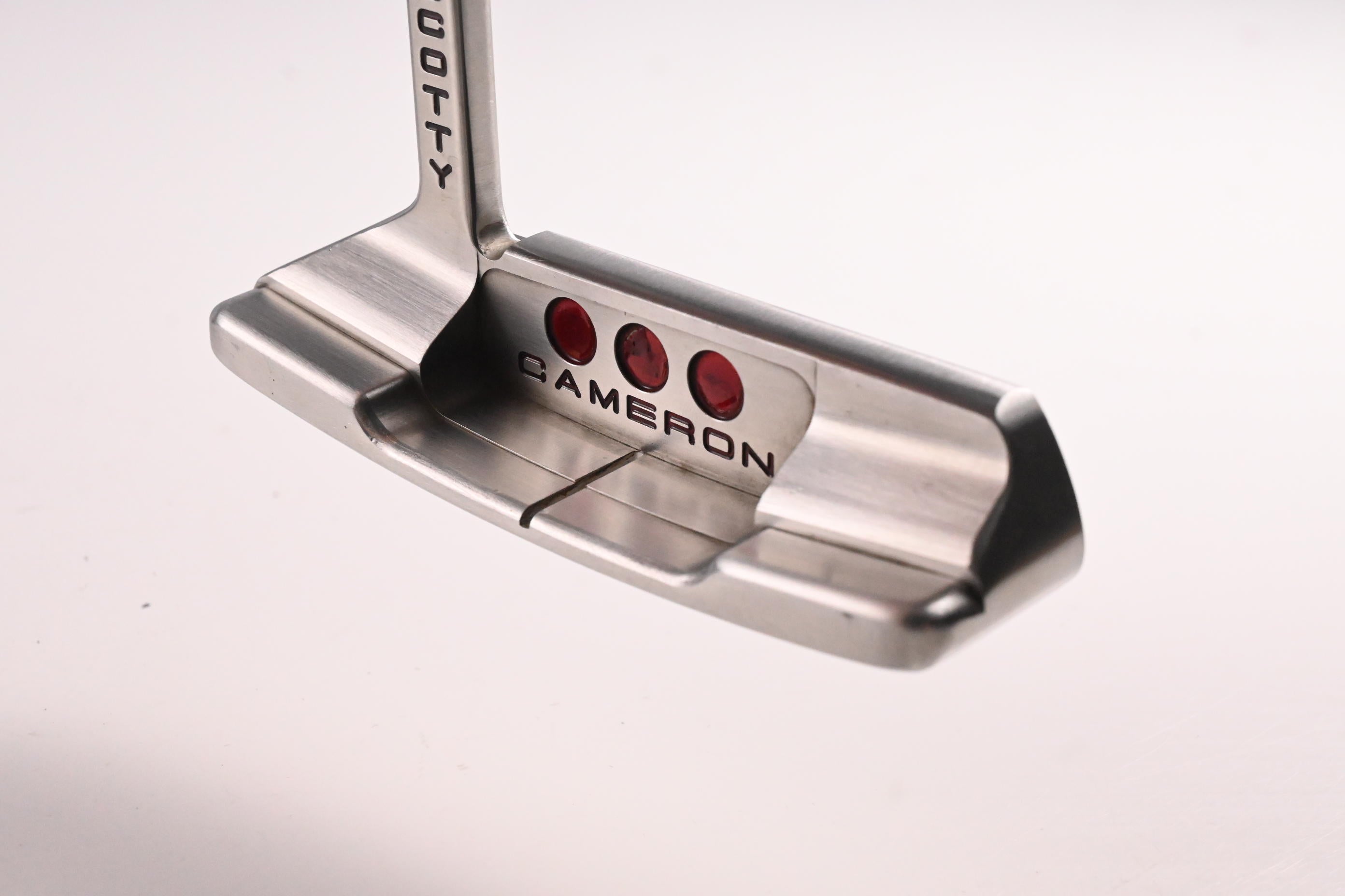 Scotty Cameron Studio Select Newport 2 Putter / 33 Inch