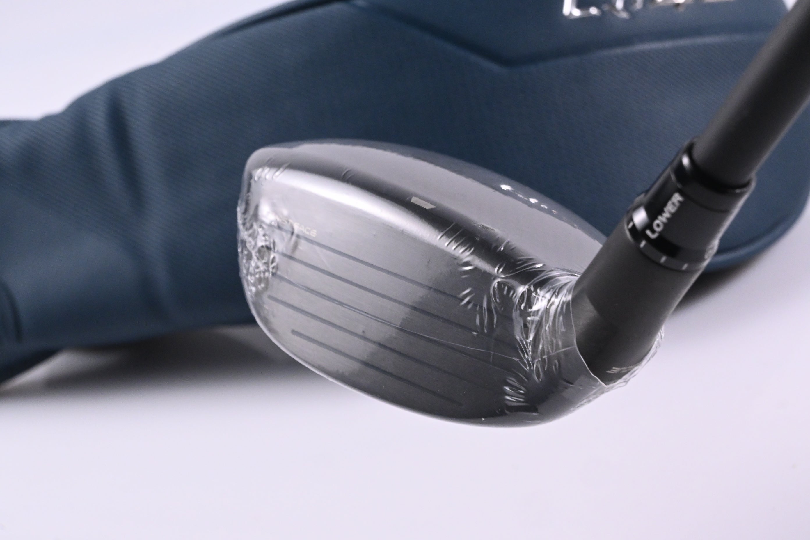 Taylormade Qi4D #4 Hybrid / 22 Degree / Regular Flex KBS Reax 65 Shaft