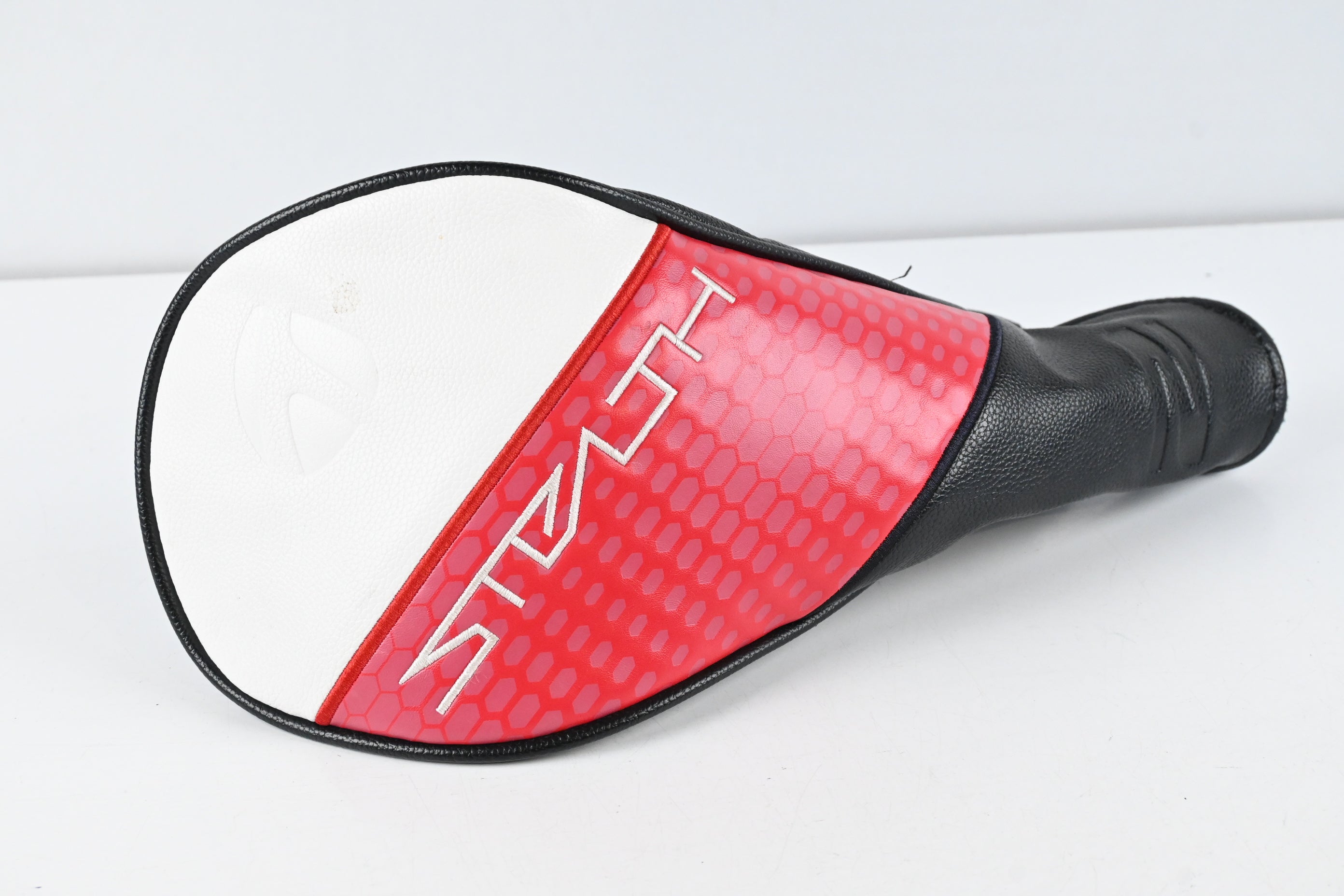 Taylormade Stealth 2 HD Driver / 10.5 Degree / Regular Flex Fujikura Speeder NX
