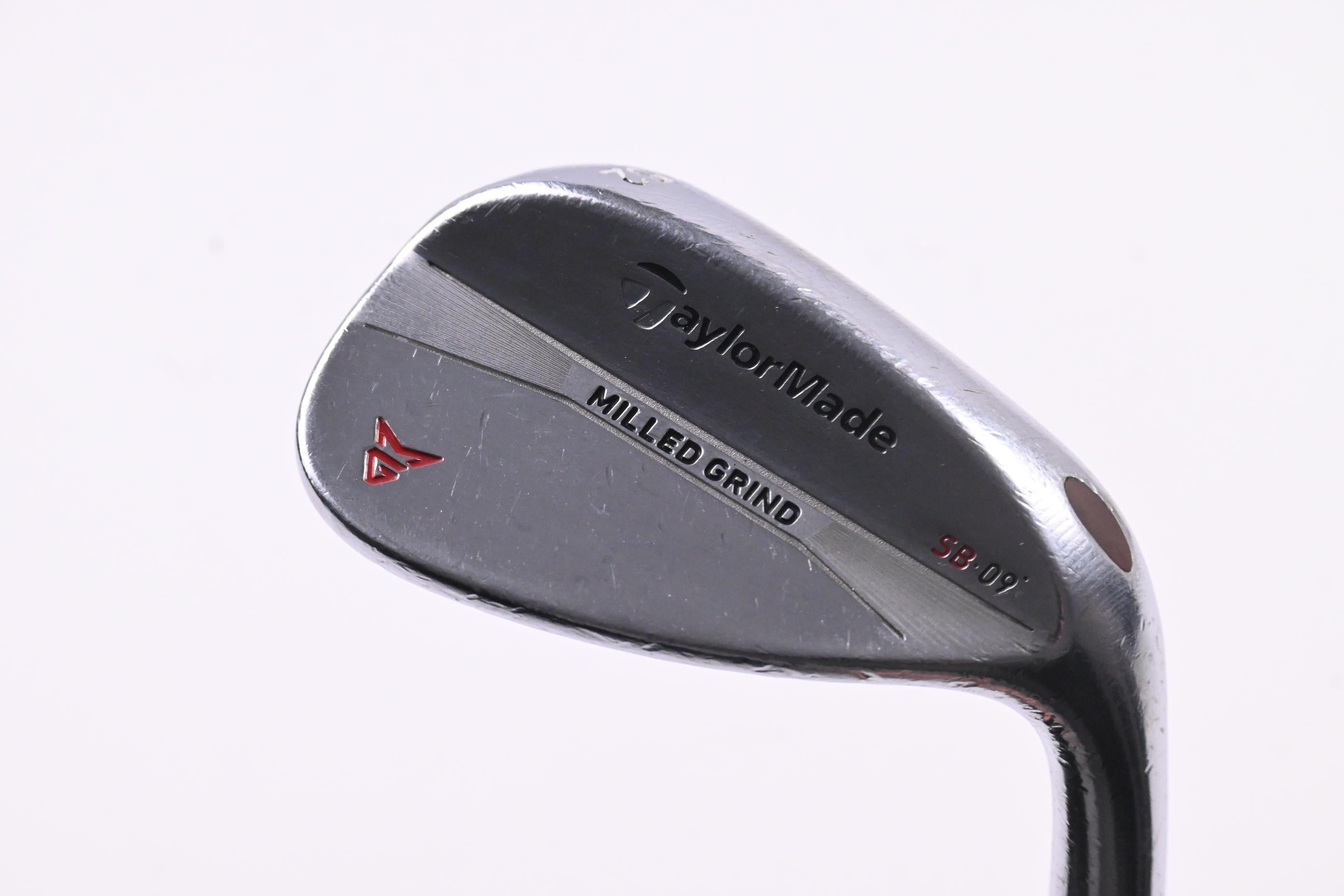 Taylormade Milled Grind Gap Wedge / 52 Degree / Wedge Flex Dynamic Gold Shaft