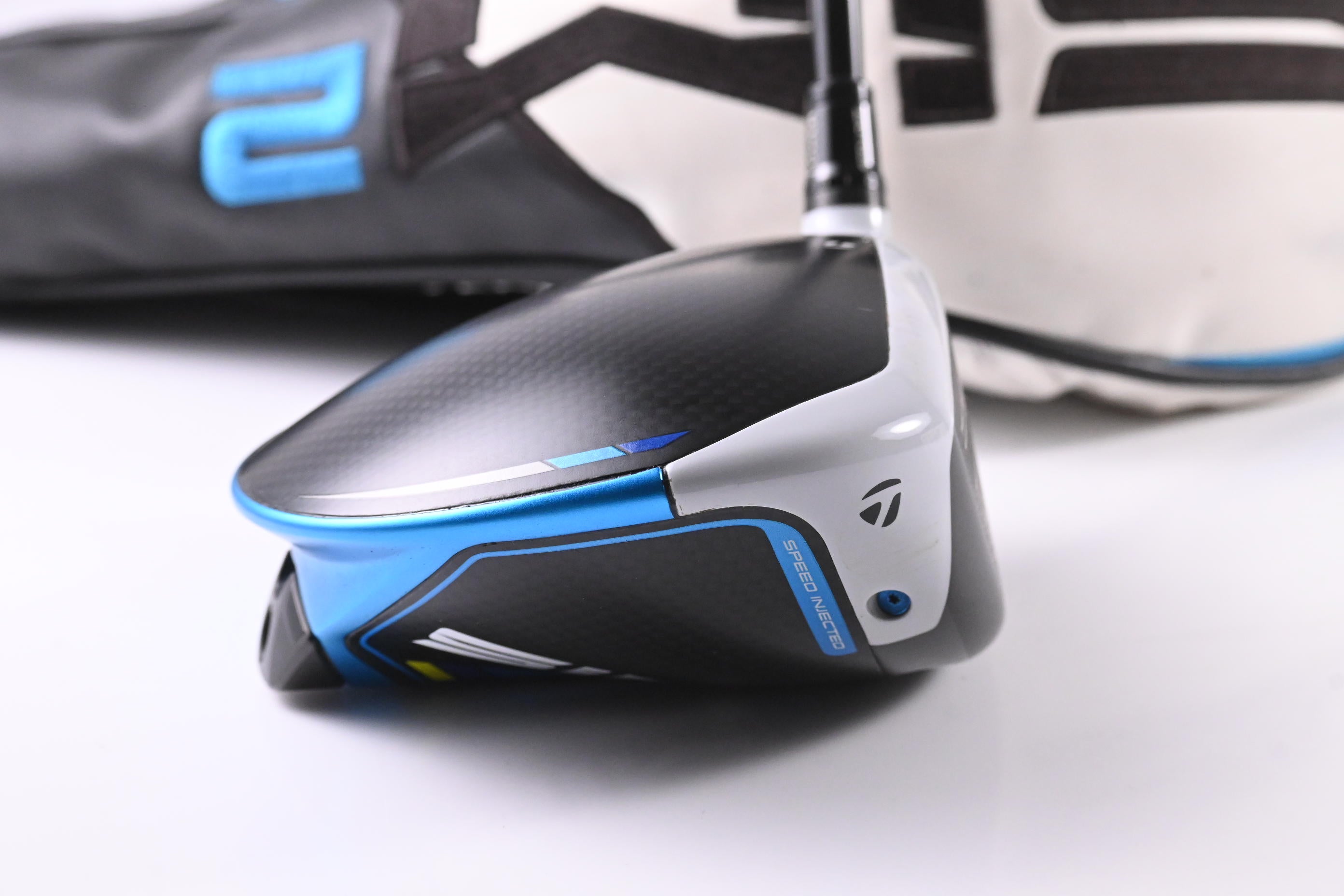 Taylormade SIM2 Max Driver / 9 Degree / X-Flex HZRDUS RDX Smoke Blue 70 Shaft