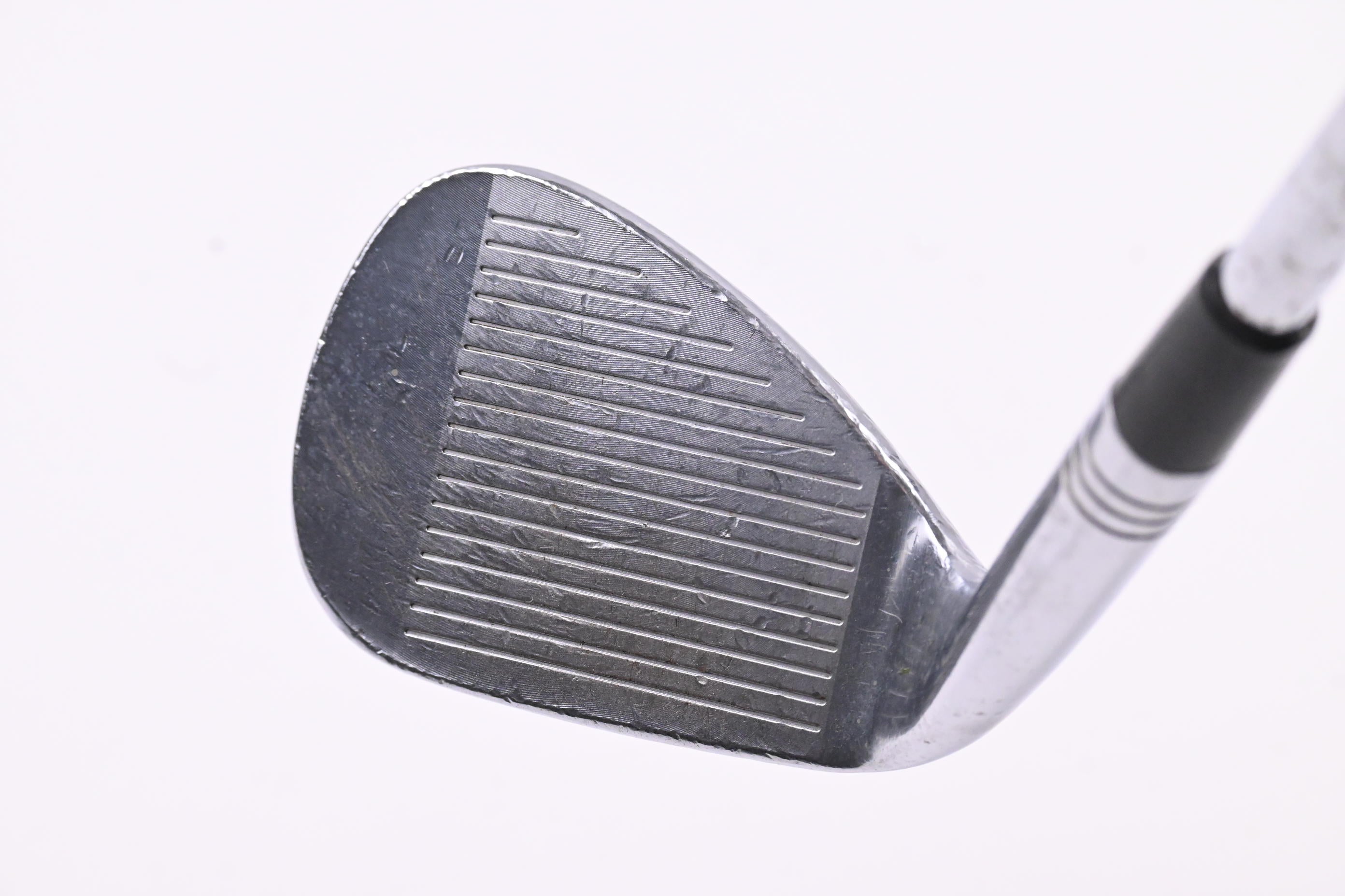 Taylormade Milled Grind Gap Wedge / 52 Degree / Wedge Flex Dynamic Gold Shaft