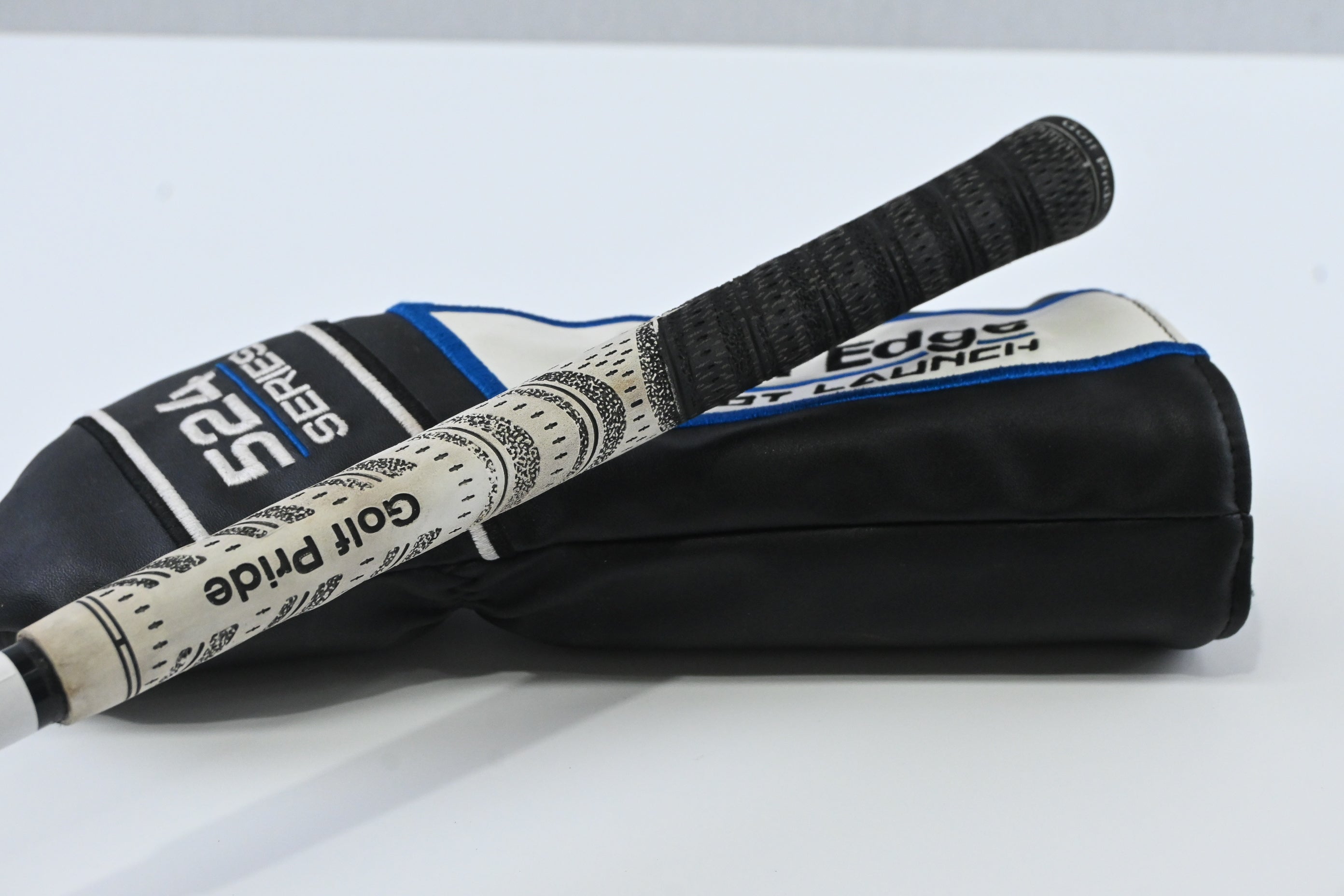 Tour Edge Hot Launch C524 #5 Wood / 19 Degree / Stiff Flex Aldila Ascents PL 55