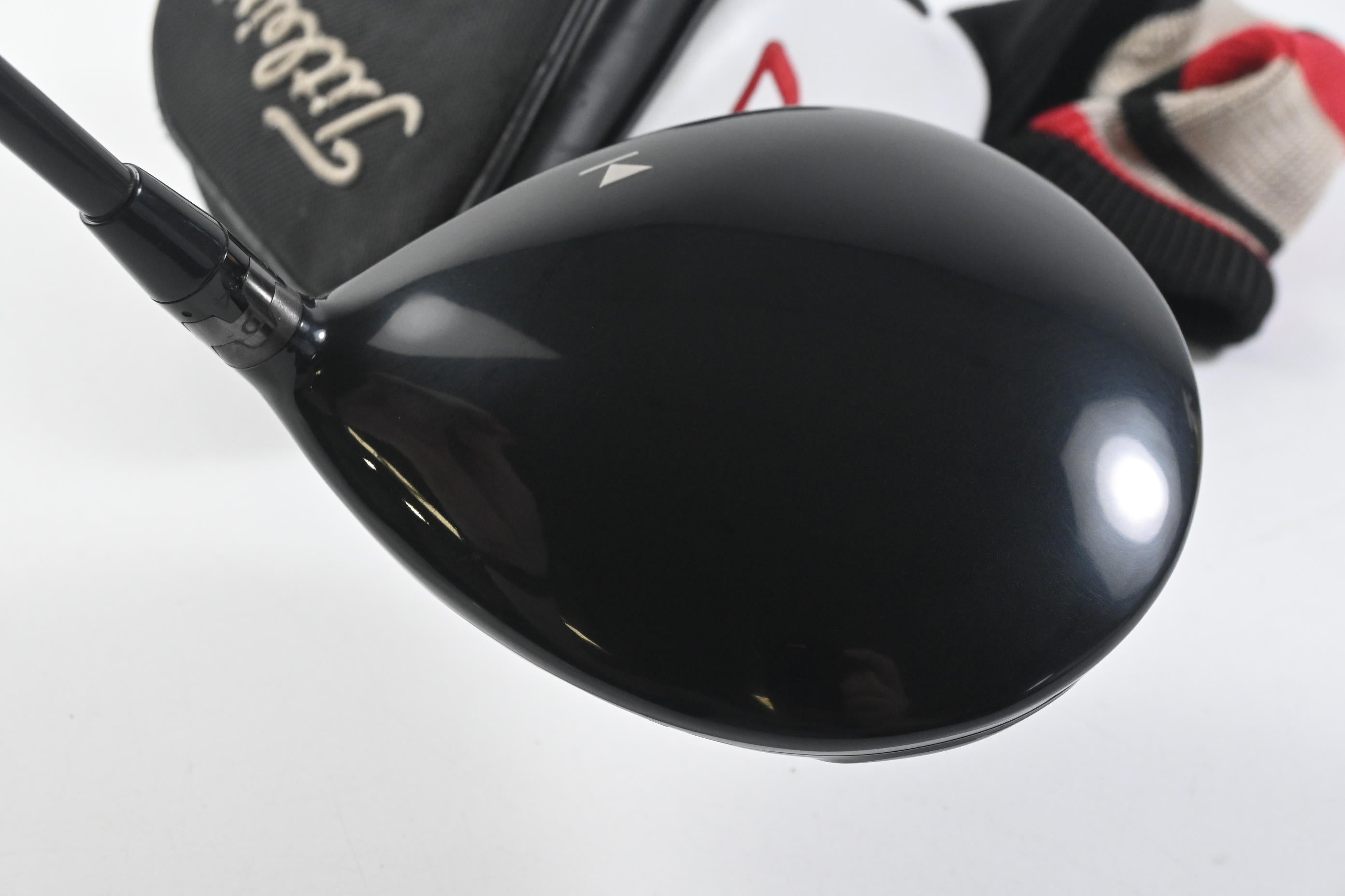 Titleist 910 D2 Driver / 9.5 Degree / Stiff Flex Diamana 'ahina 72 Shaft