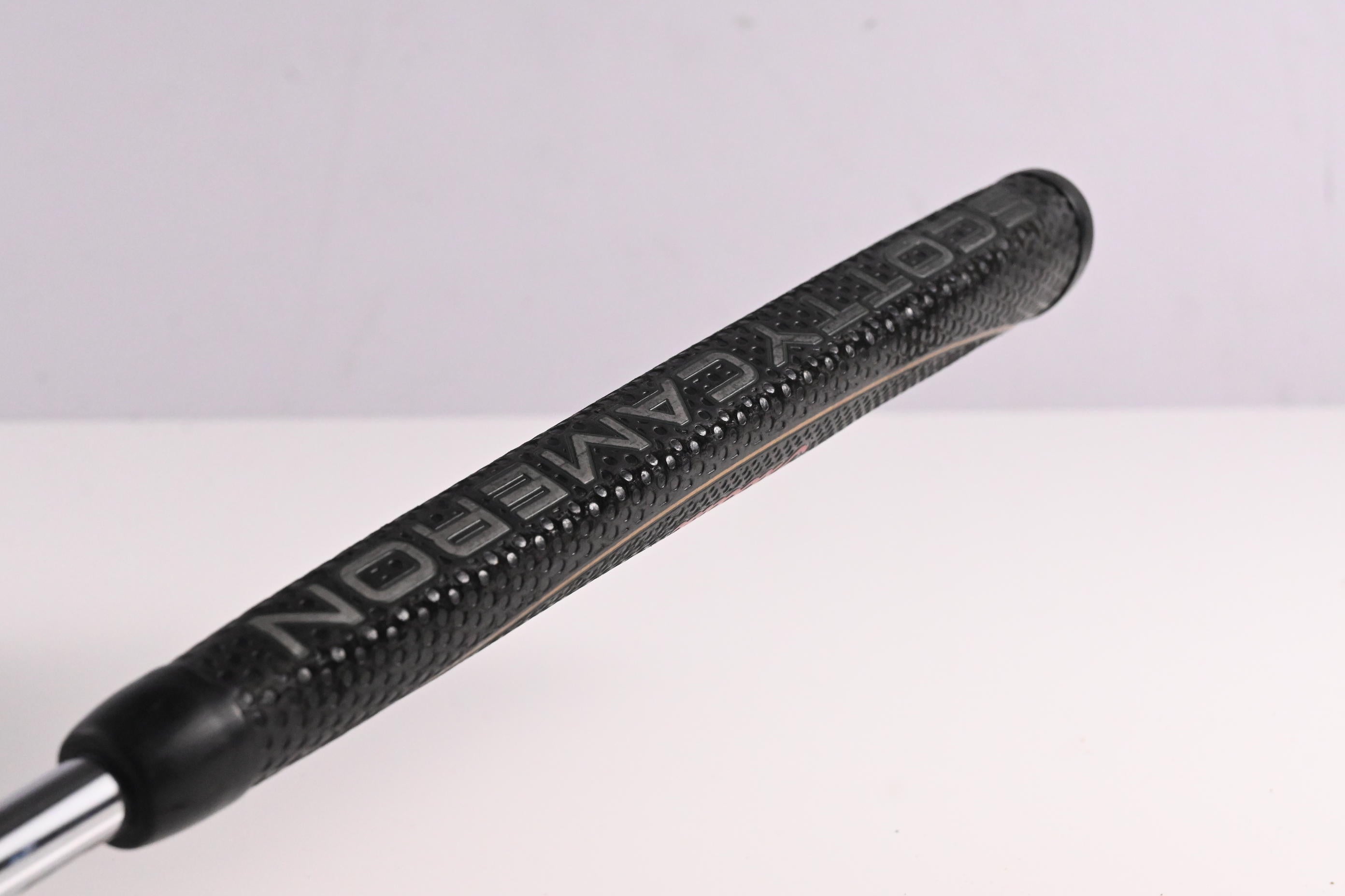 Scotty Cameron Studio Select Newport 2 Putter / 33 Inch