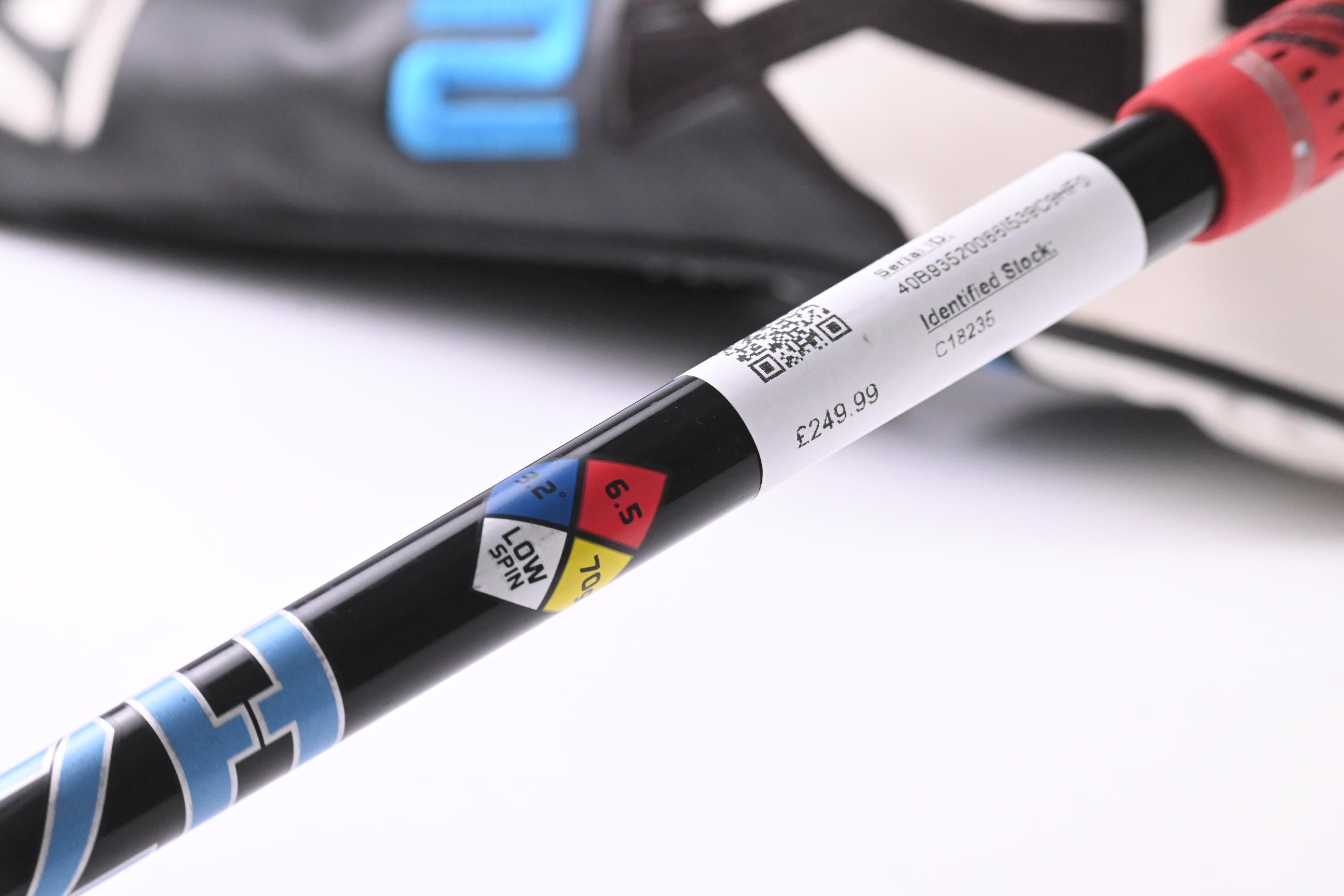 Taylormade SIM2 Max Driver / 9 Degree / X-Flex HZRDUS RDX Smoke Blue 70 Shaft