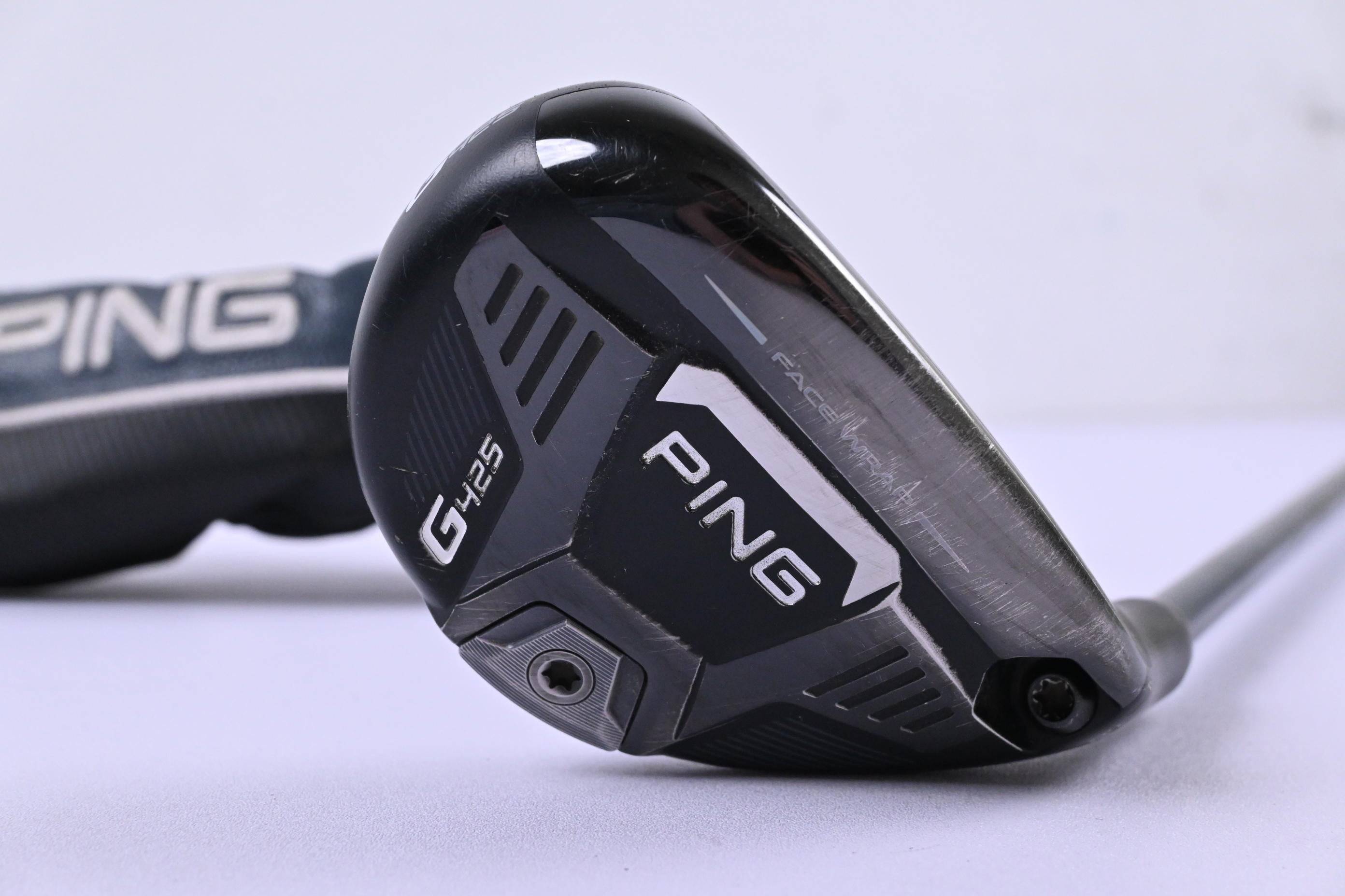 Ping G425 #3 Hybrid / 19 Degree / Regular Flex Ping Alta CB Slate 70 Shaft