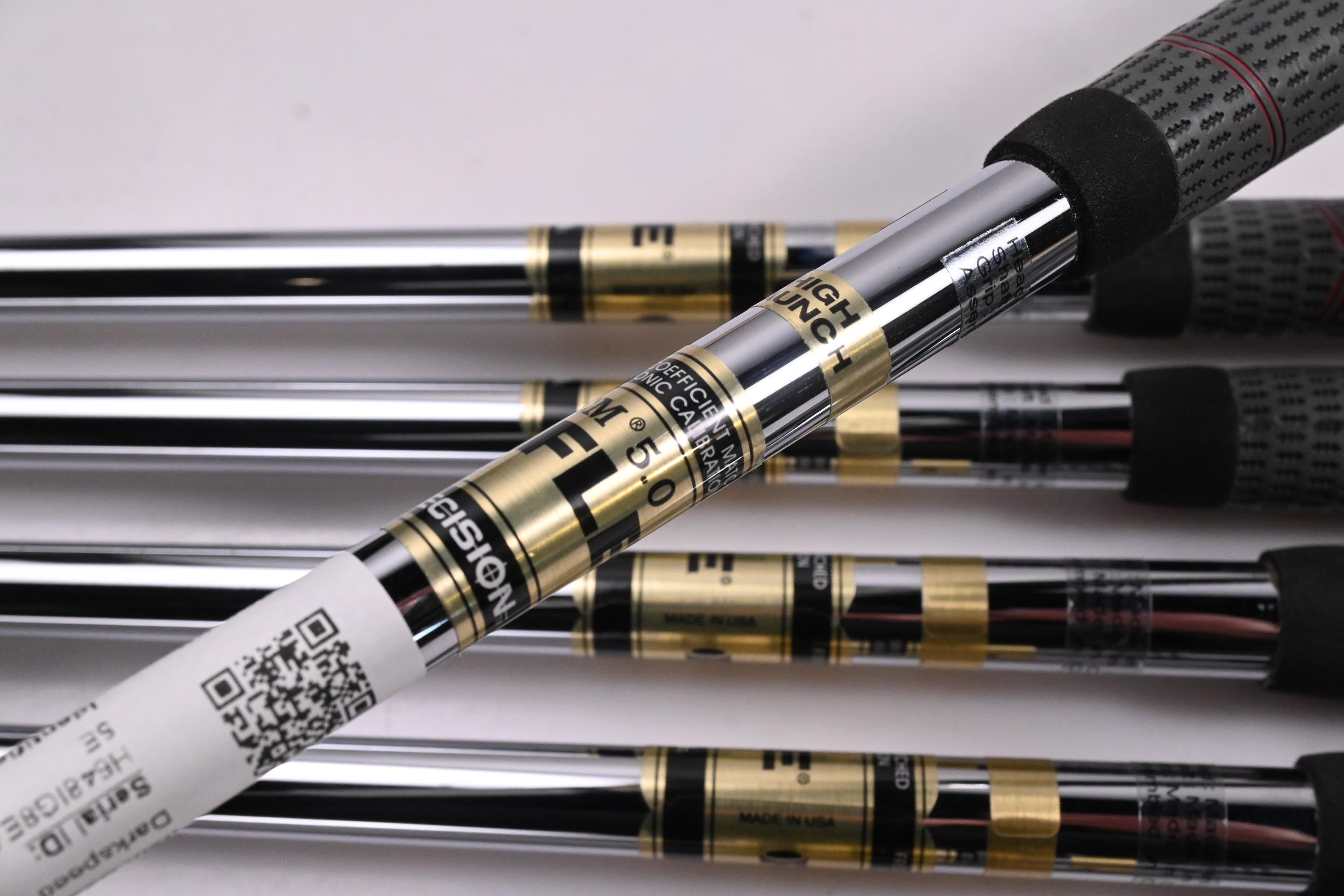 Cobra Darkspeed Irons / 6-PW+GW / Regular Flex Rifle Precision Shafts