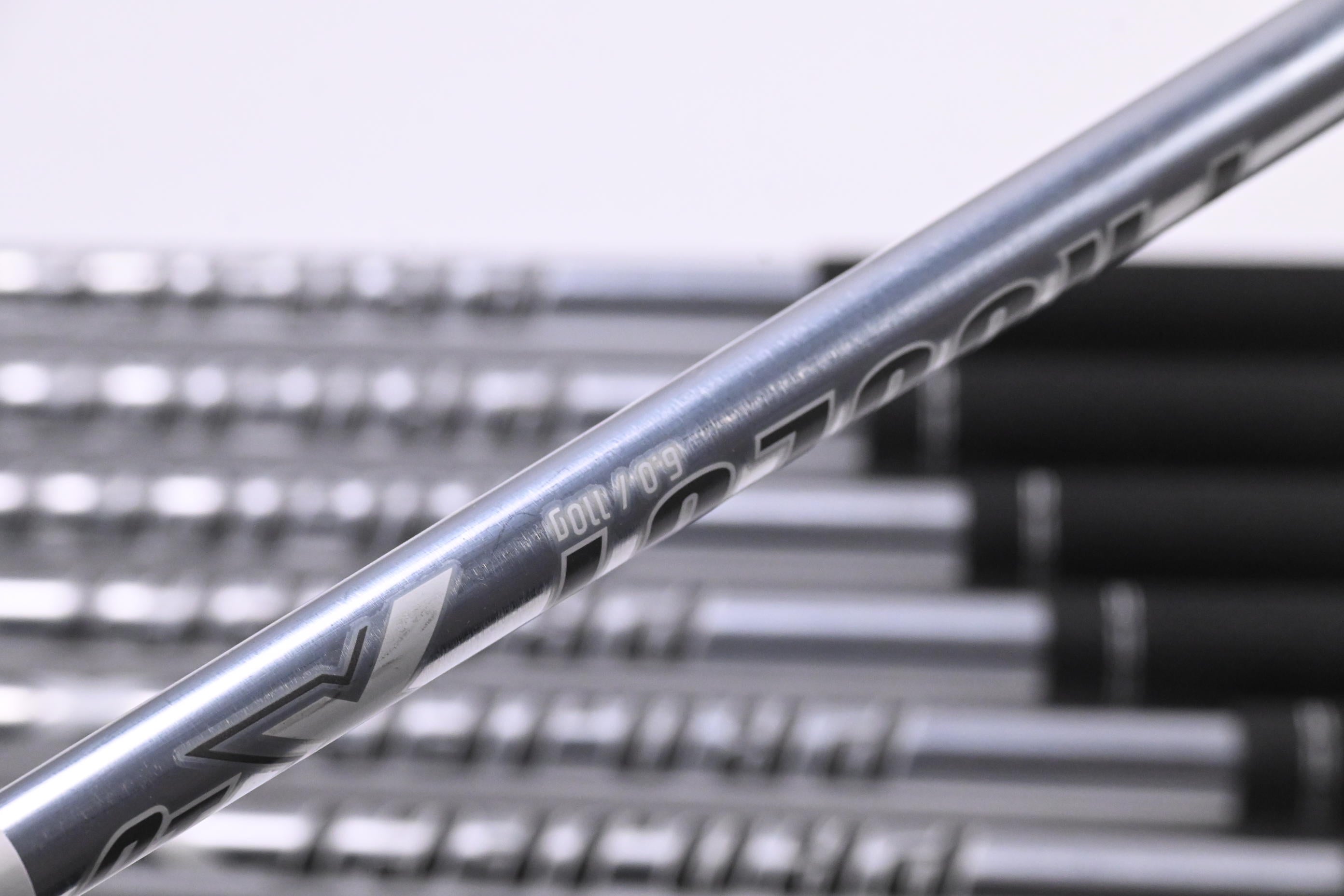 Ping i525 Irons / 4-PW / Blue Dot / Stiff Flex Project X IO 110 Shafts