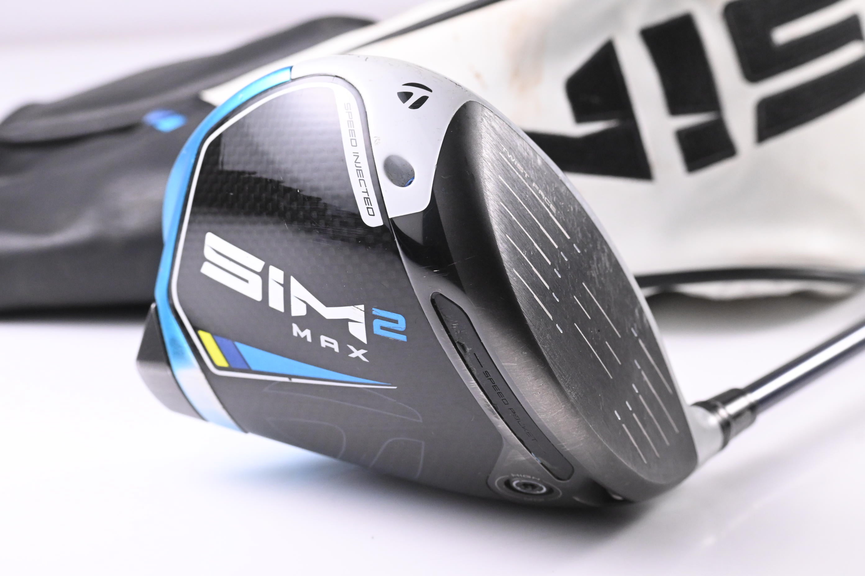 Taylormade SIM2 Max Driver / 10.5 Degree / Stiff Flex Ventus Blue 5 Shaft