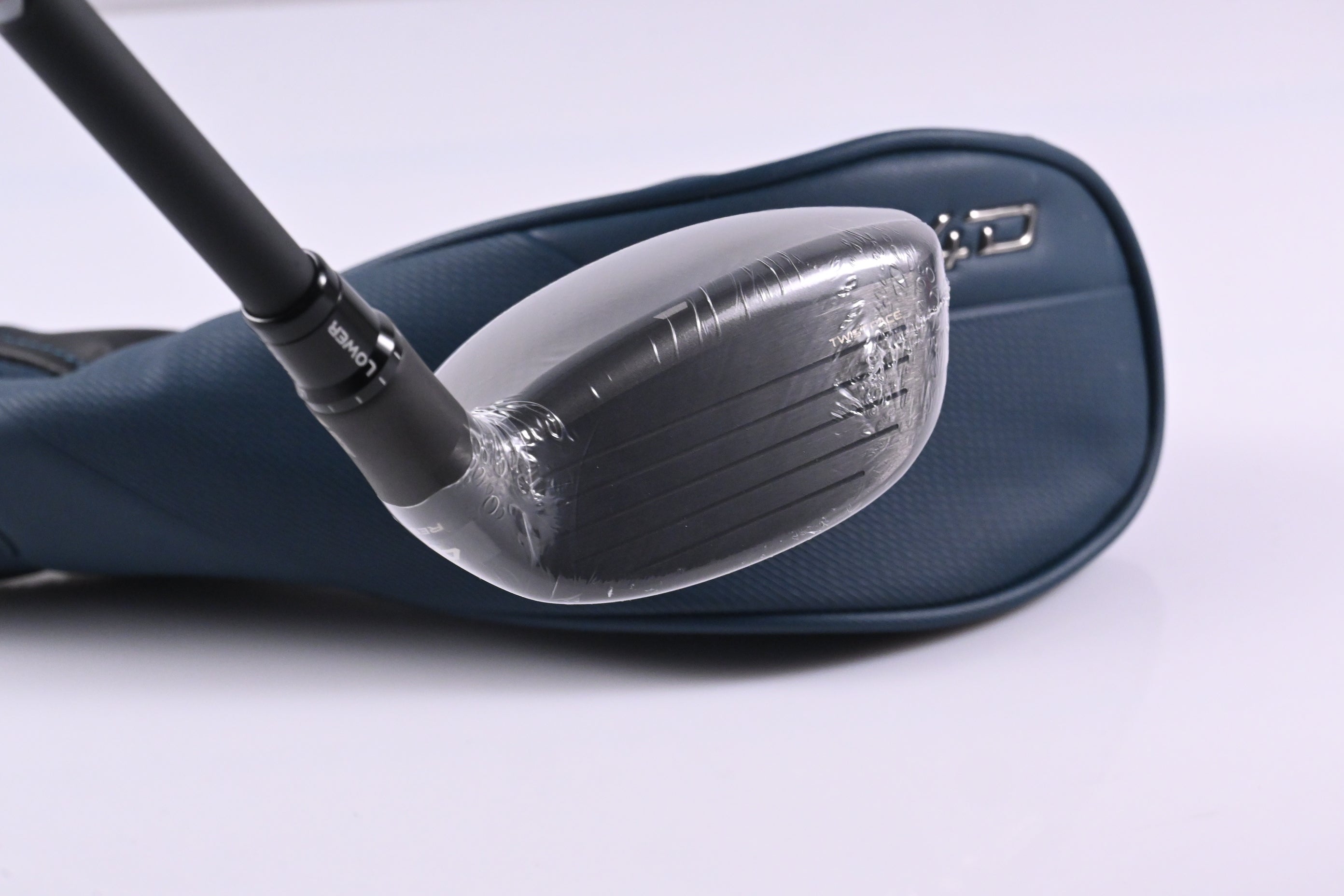 Left Hand Taylormade Qi4D #4 Hybrid / 22 Degree / Regular Flex KBS Reax 65 Shaft