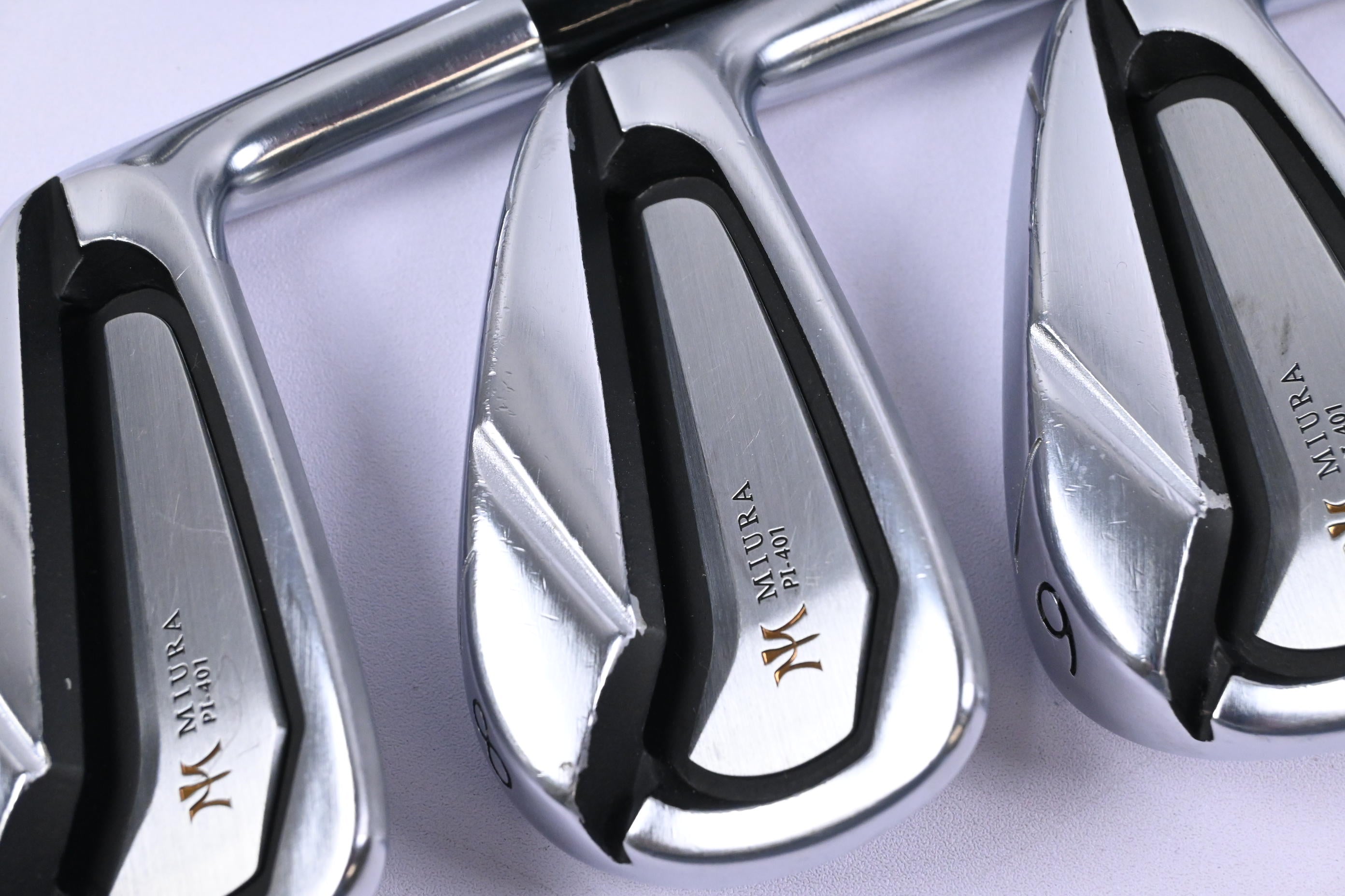 Miura PI-401 Irons / 4-PW / Regular Flex Aerotech SteelFiber i95 Shafts