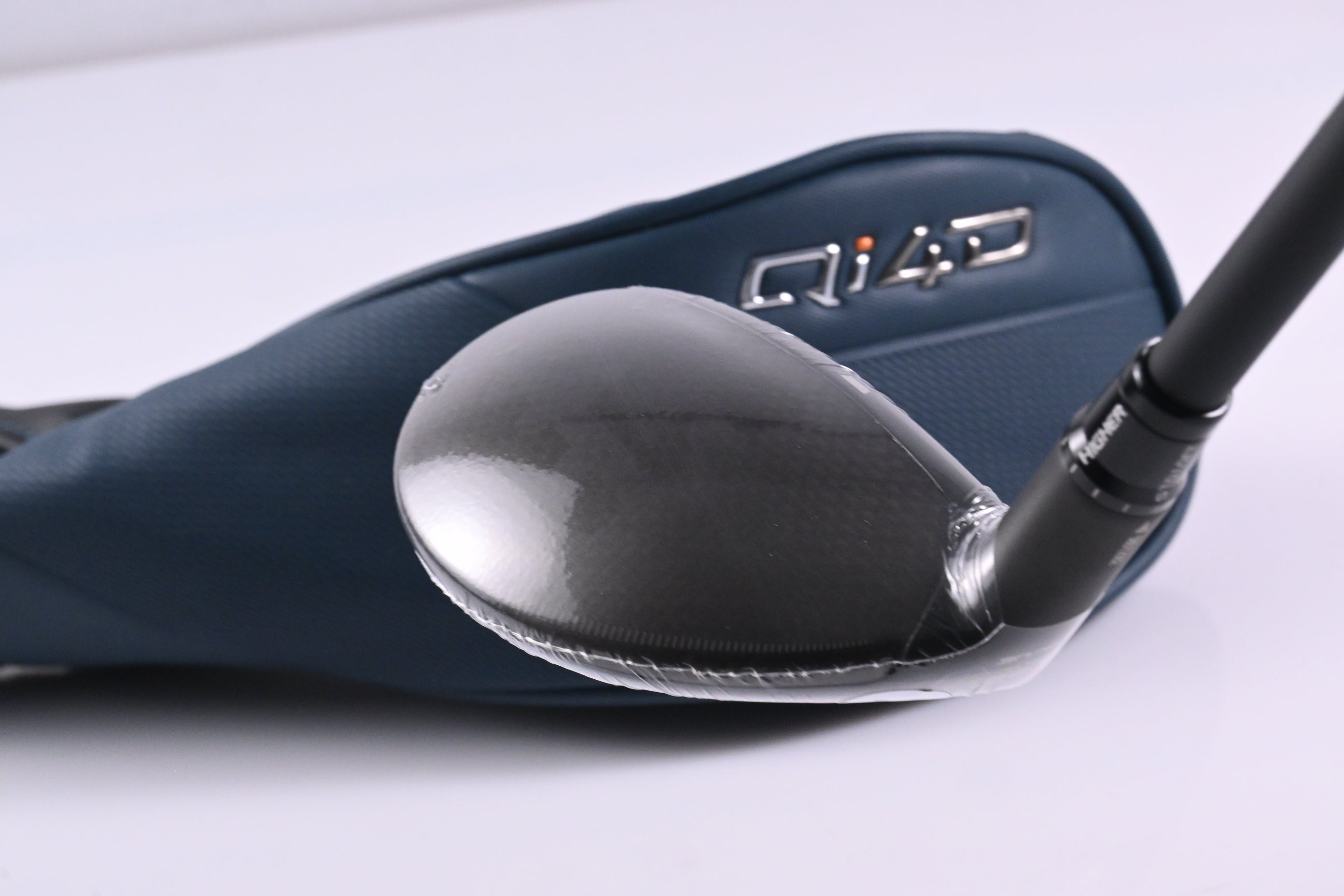 Left Hand Taylormade Qi4D #4 Hybrid / 22 Degree / Regular Flex KBS Reax 65 Shaft