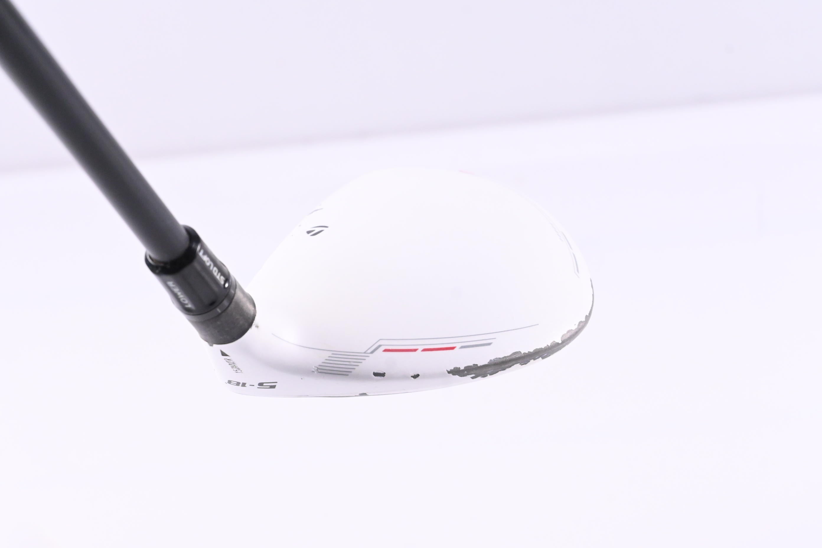 Taylormade R11 #5 Wood / 18 Degree / Stiff Flex Fujikura Blur 60 Shaft