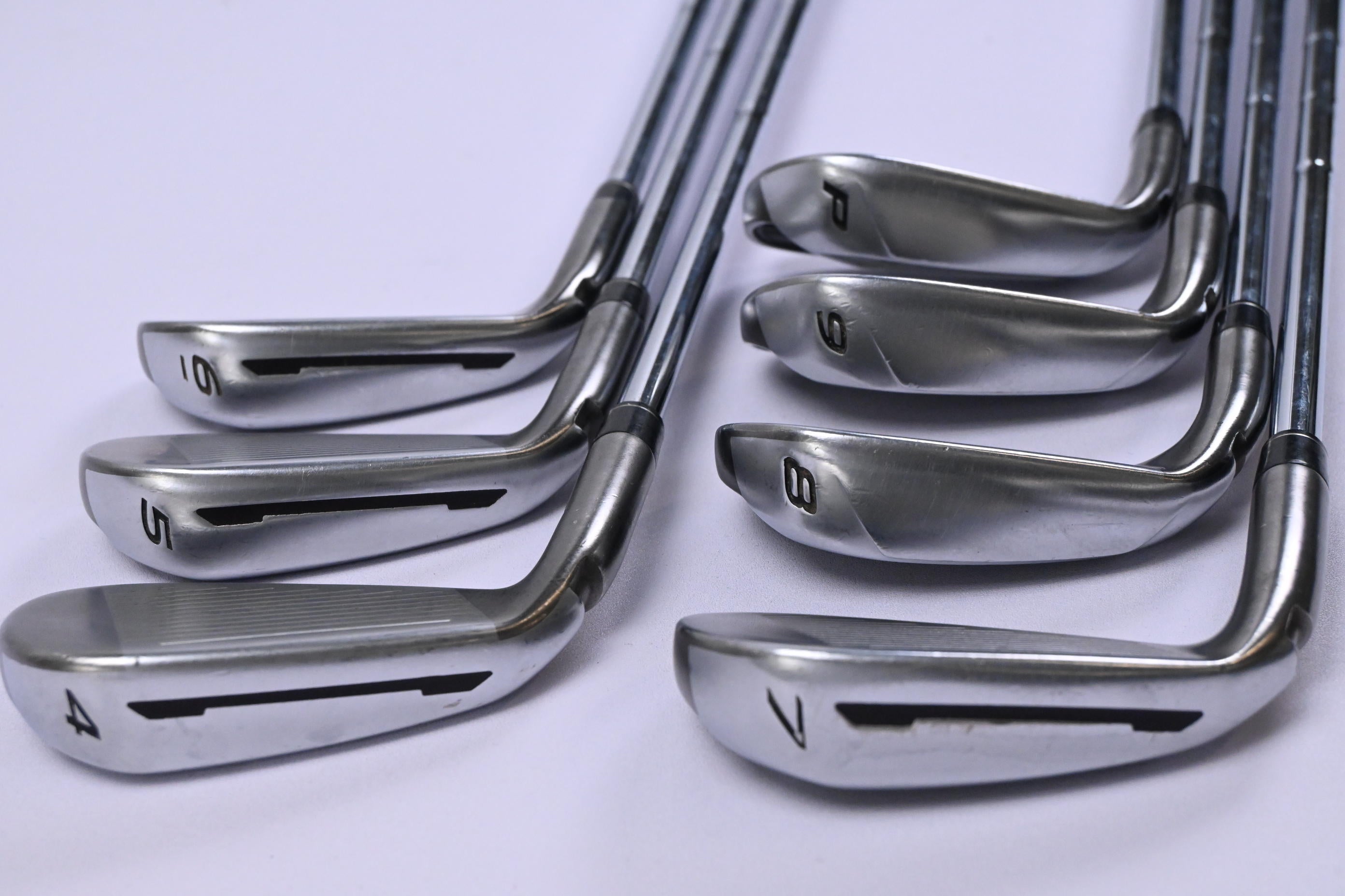 Taylormade Speedblade Irons / 4-PW / Stiff Flex Dynamic Gold Shafts