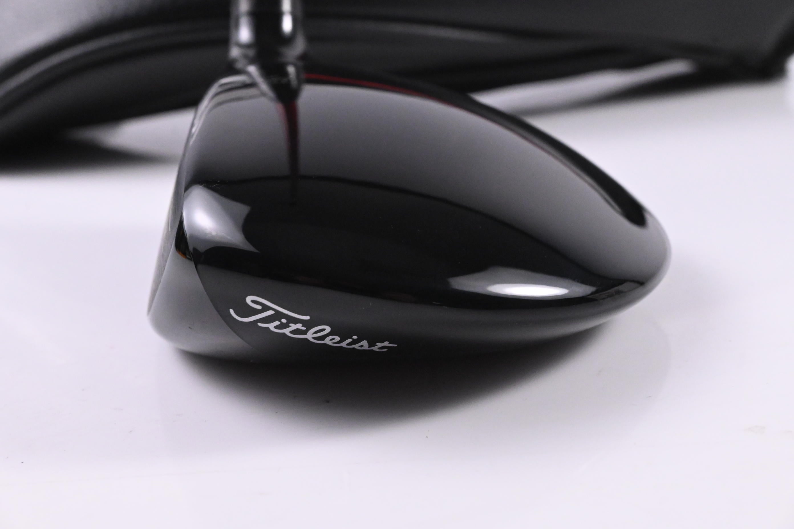 Left Hand Titleist GT2 #3 Wood / 16.5 Degree / Senior Flex Denali Red 60 Shaft
