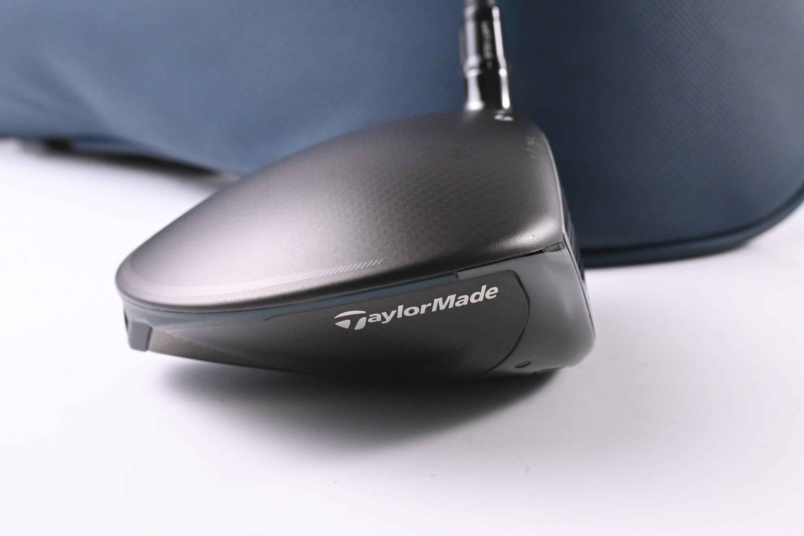Taylormade Qi4D Driver / 10.5 Degree / X-Flex Reax Blue 60 Shaft