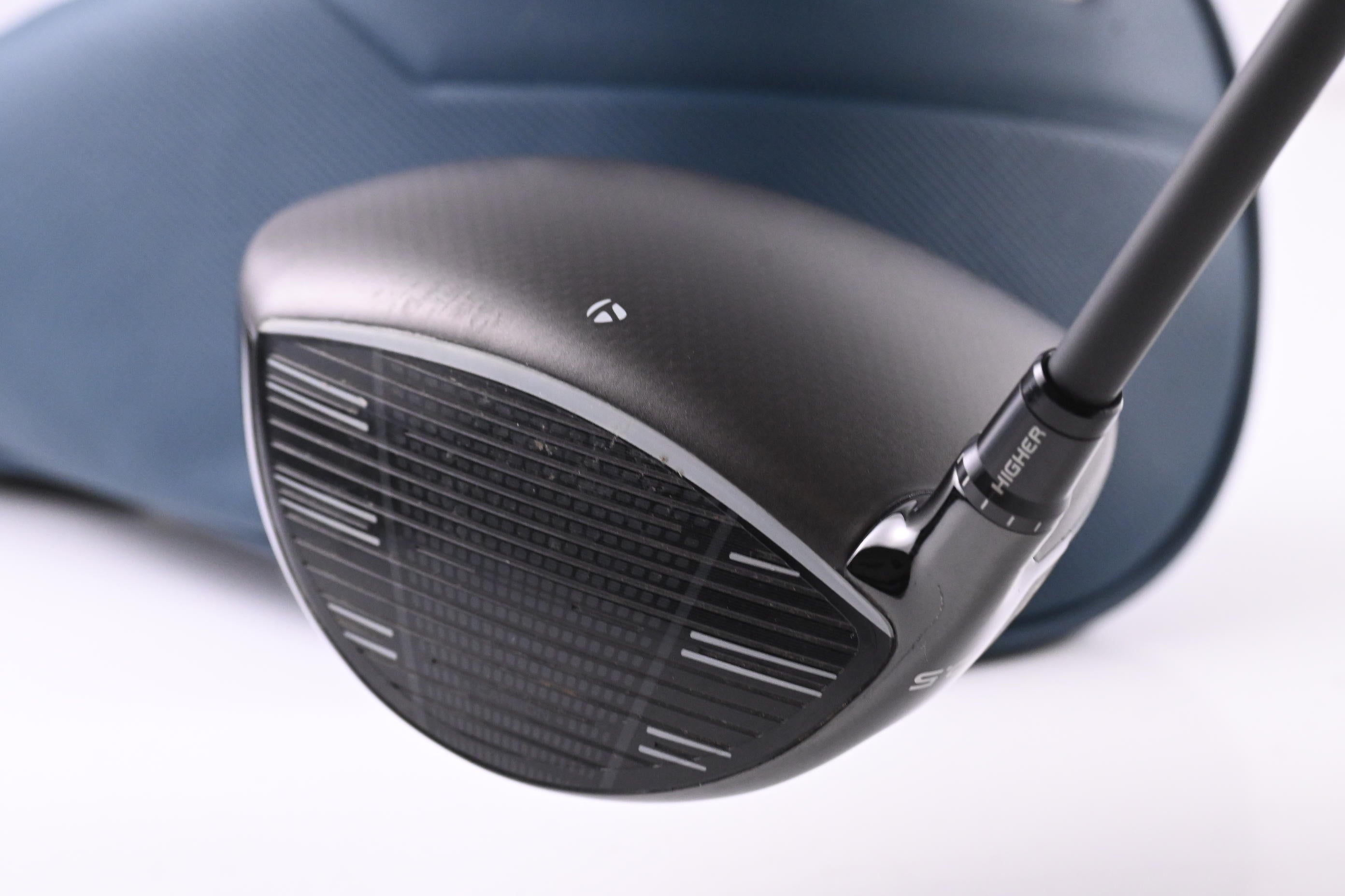 Taylormade Qi4D Driver / 10.5 Degree / X-Flex Reax Blue 60 Shaft