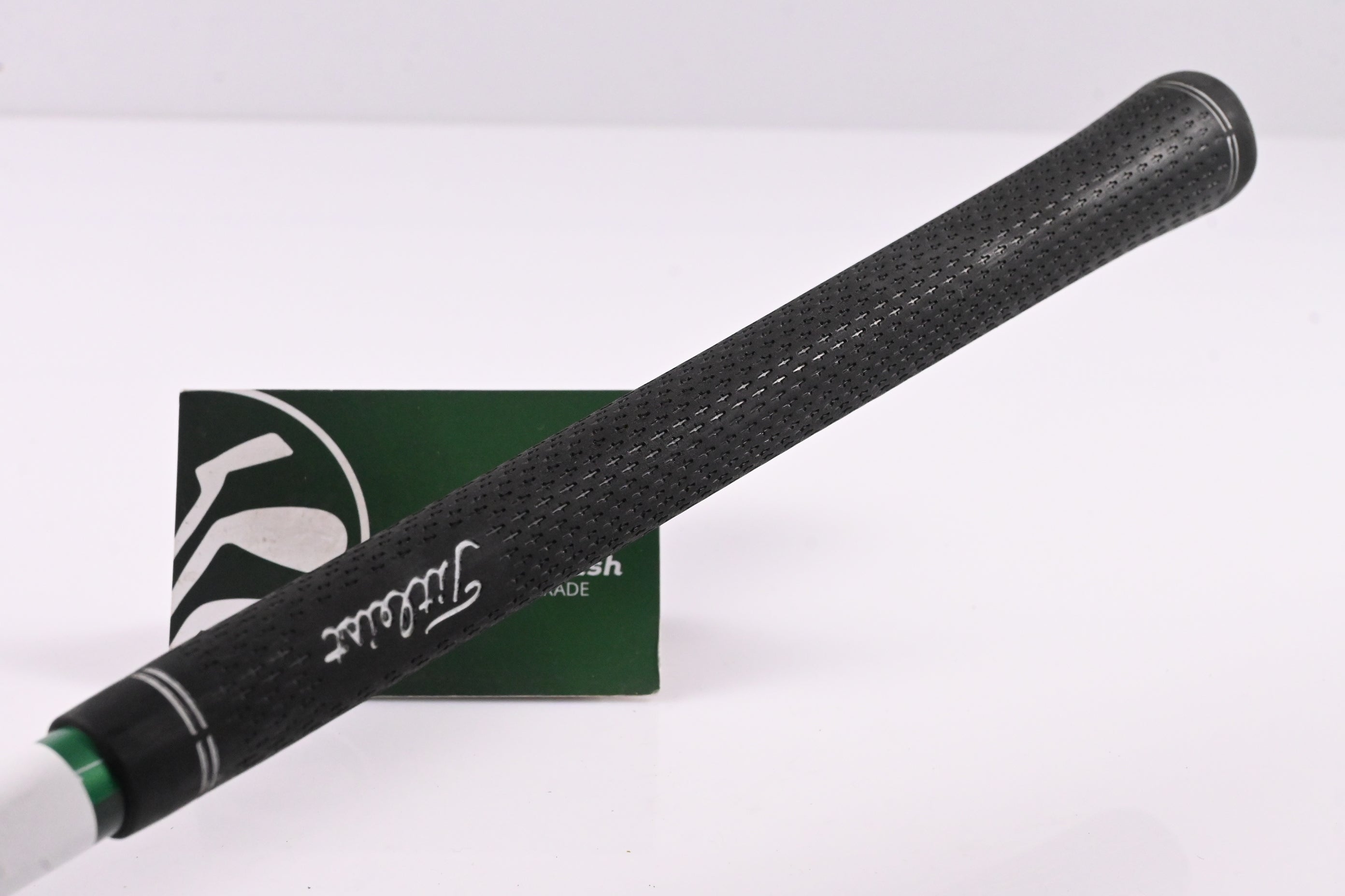 Callaway Legacy Black #4 Hybrid / 24 Degree / Senior Flex Callaway 60 Shaft