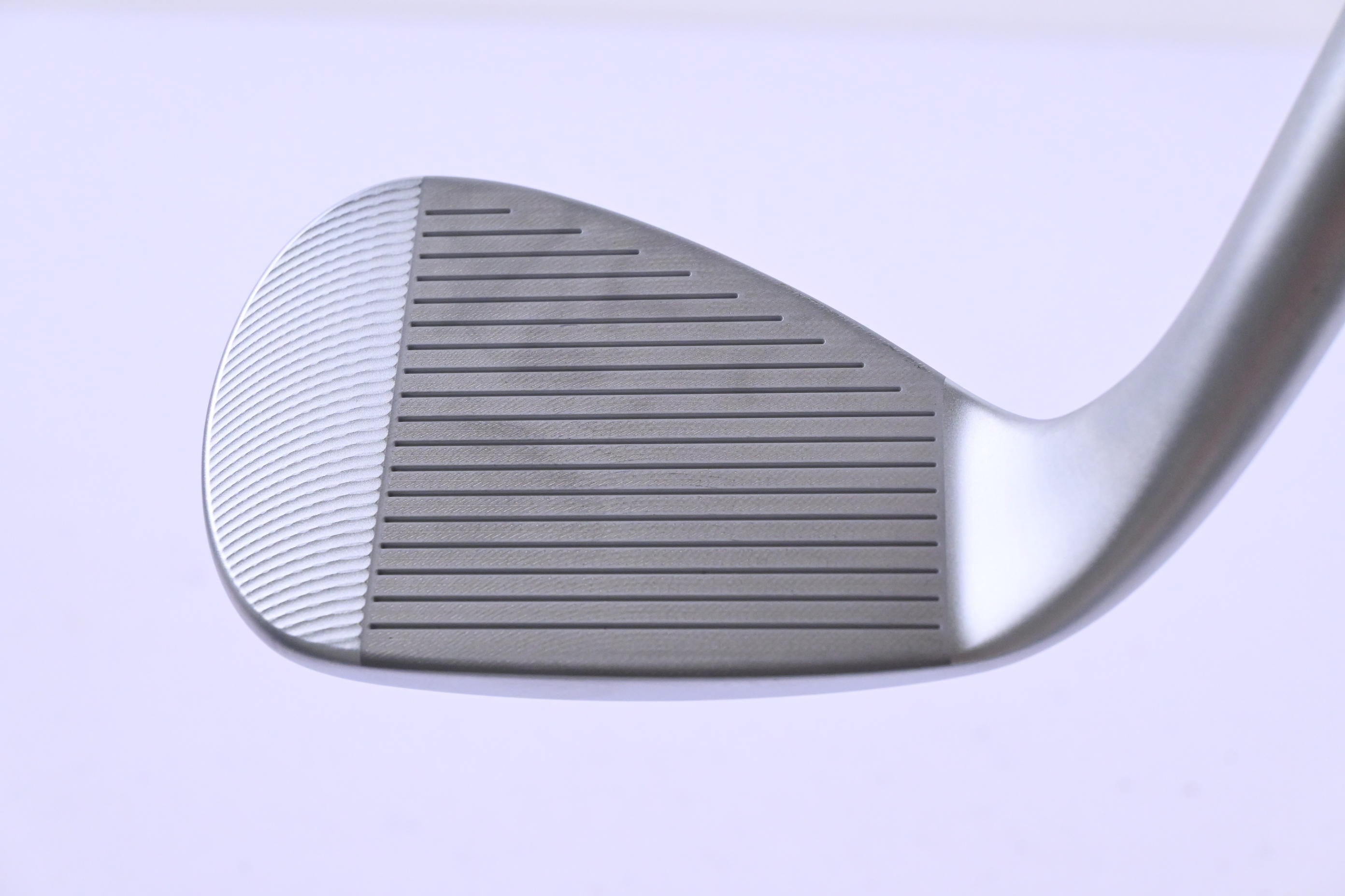 Cleveland CBZ Pitching Wedge / 44 Degree / Wedge Flex KBS Hi-Rev 2.0 115 Shaft