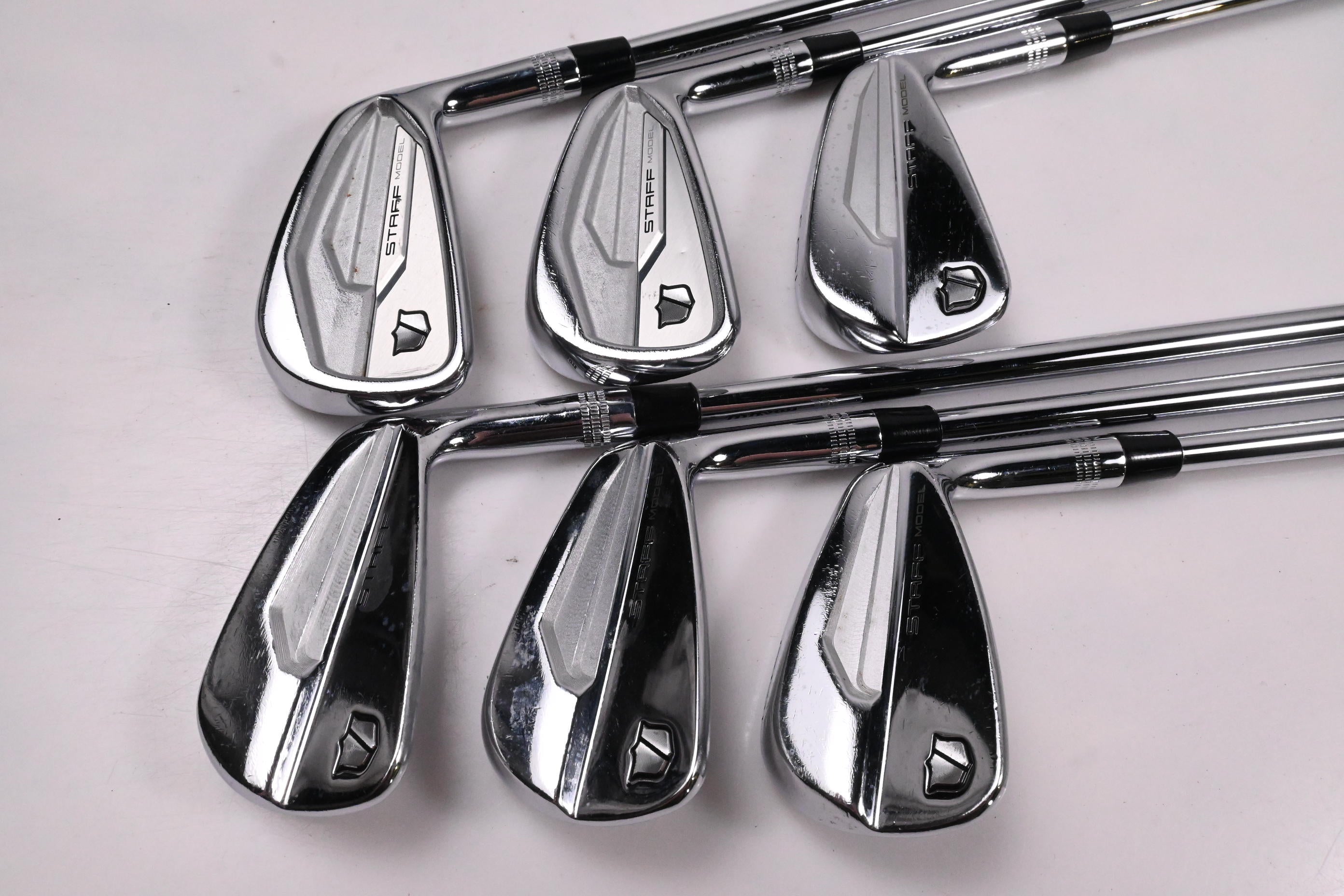 Wilson Staff Model CB/Blade 2024 Irons / 4-9i / X-Flex N.S.Pro Modus³ Tour 120