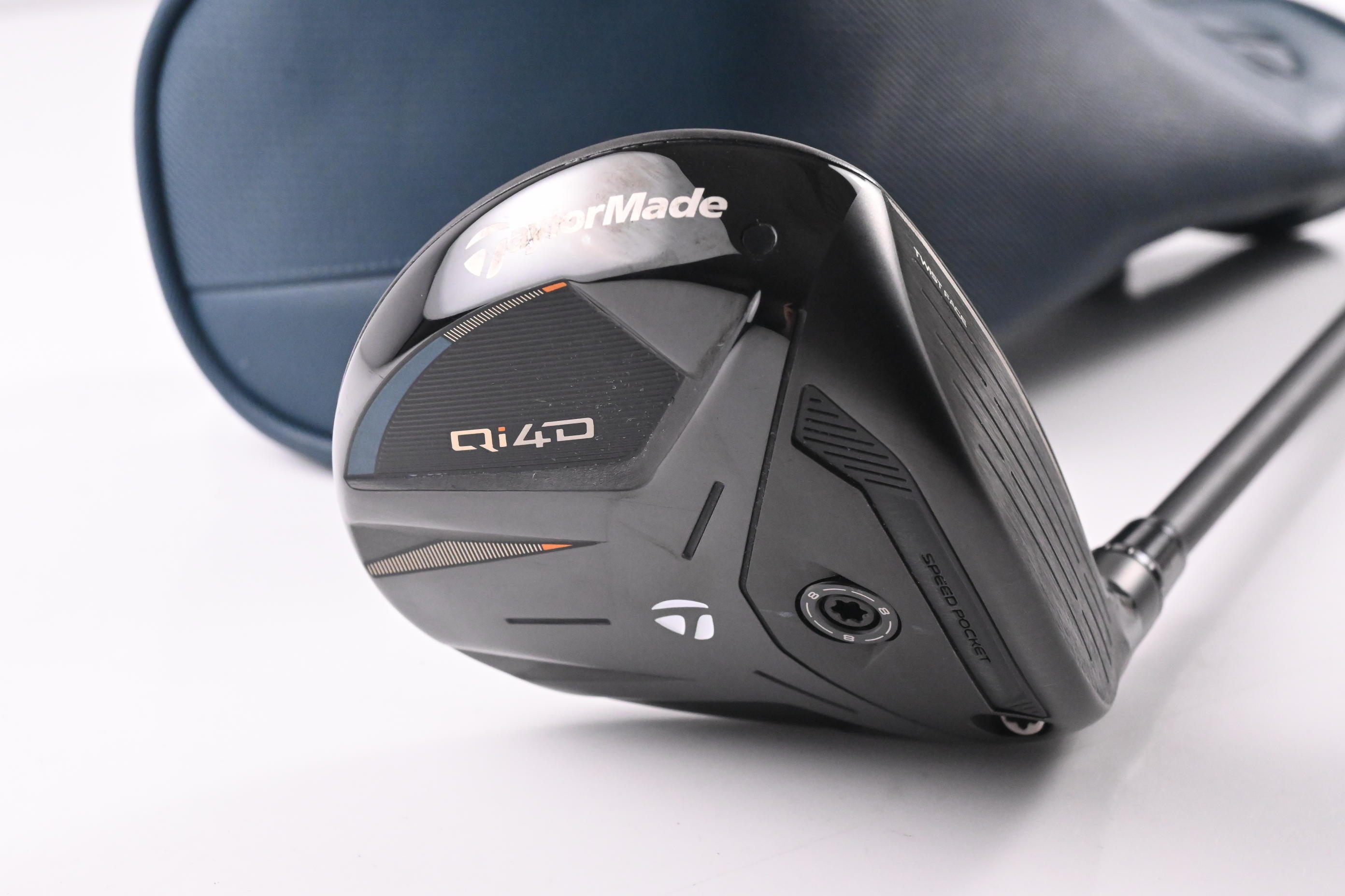 Taylormade Qi4D #3 Wood / 15 Degree / Regular Flex REAX 55 Shaft