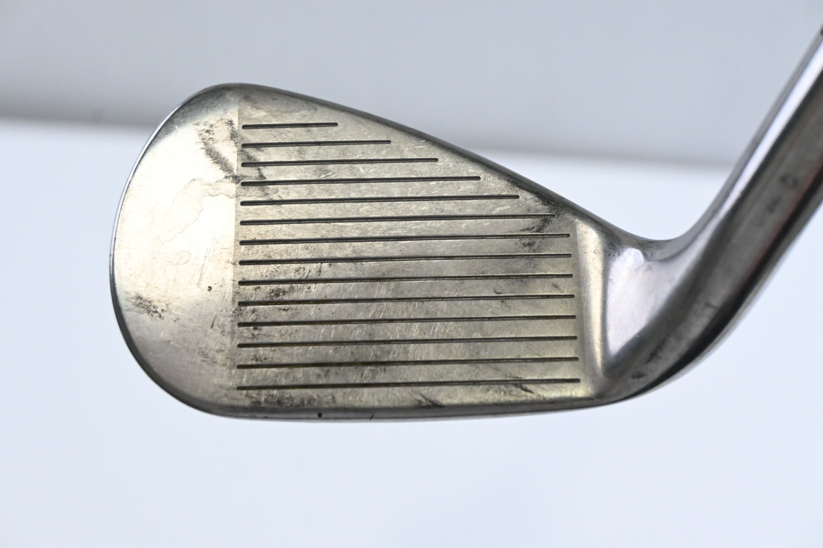 Titleist 718 AP1 Gap Wedge / 48 Degree / Stiff Flex AMT Red S300 Shaft