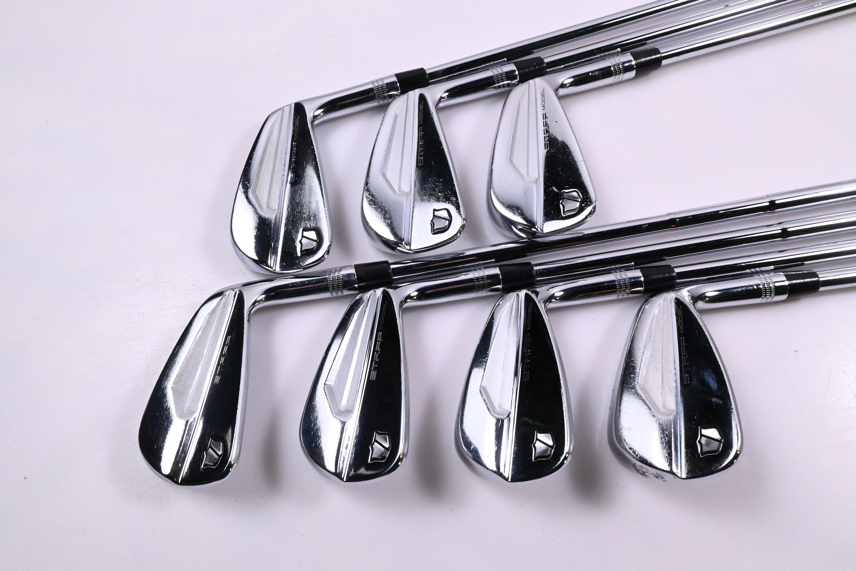 Wilson Staff Model Blade 2024 Irons / 4-PW / Stiff Flex Dynamic Gold 115 S300