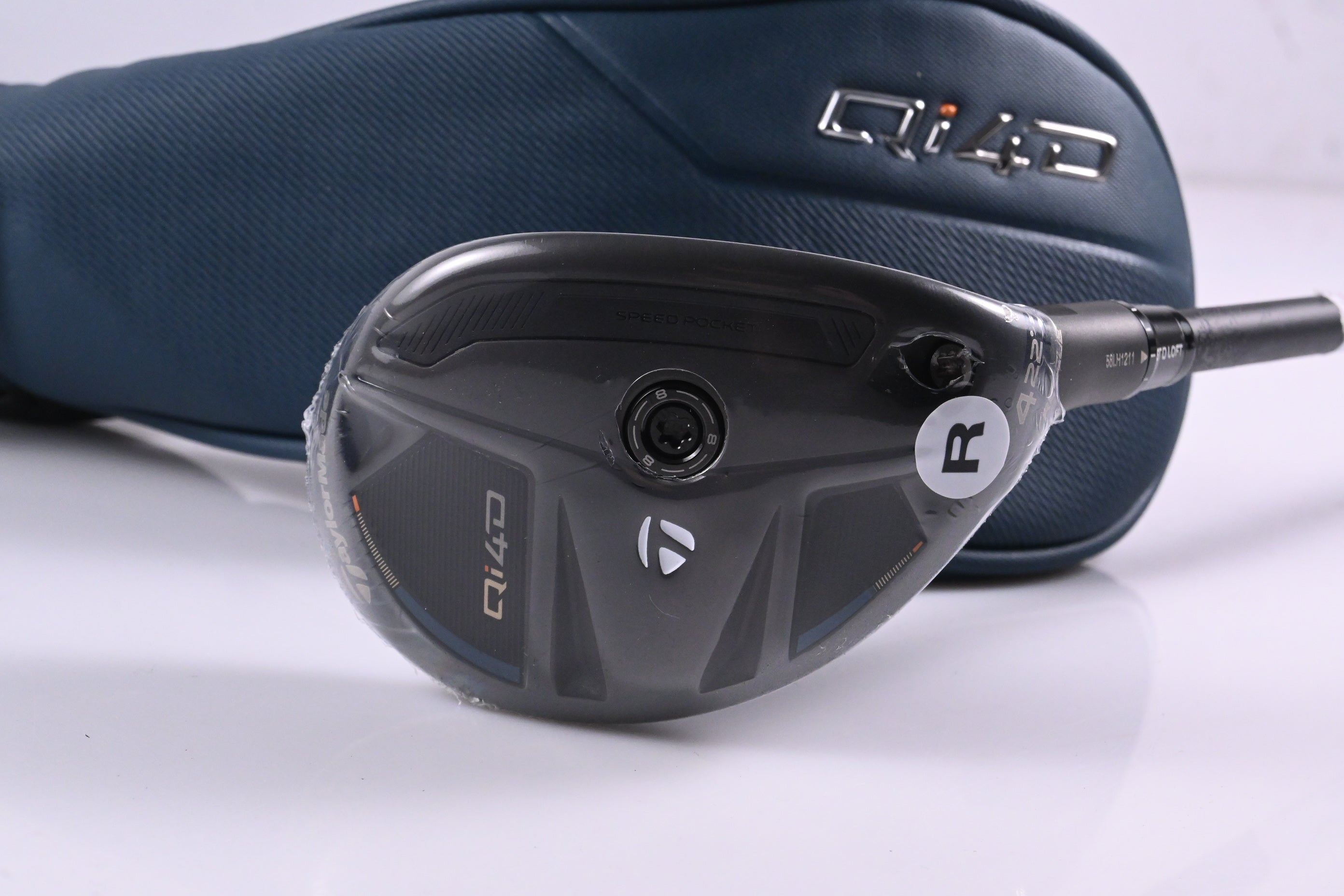 Taylormade Qi4D #4 Hybrid / 22 Degree / Regular Flex KBS Reax 65 Shaft