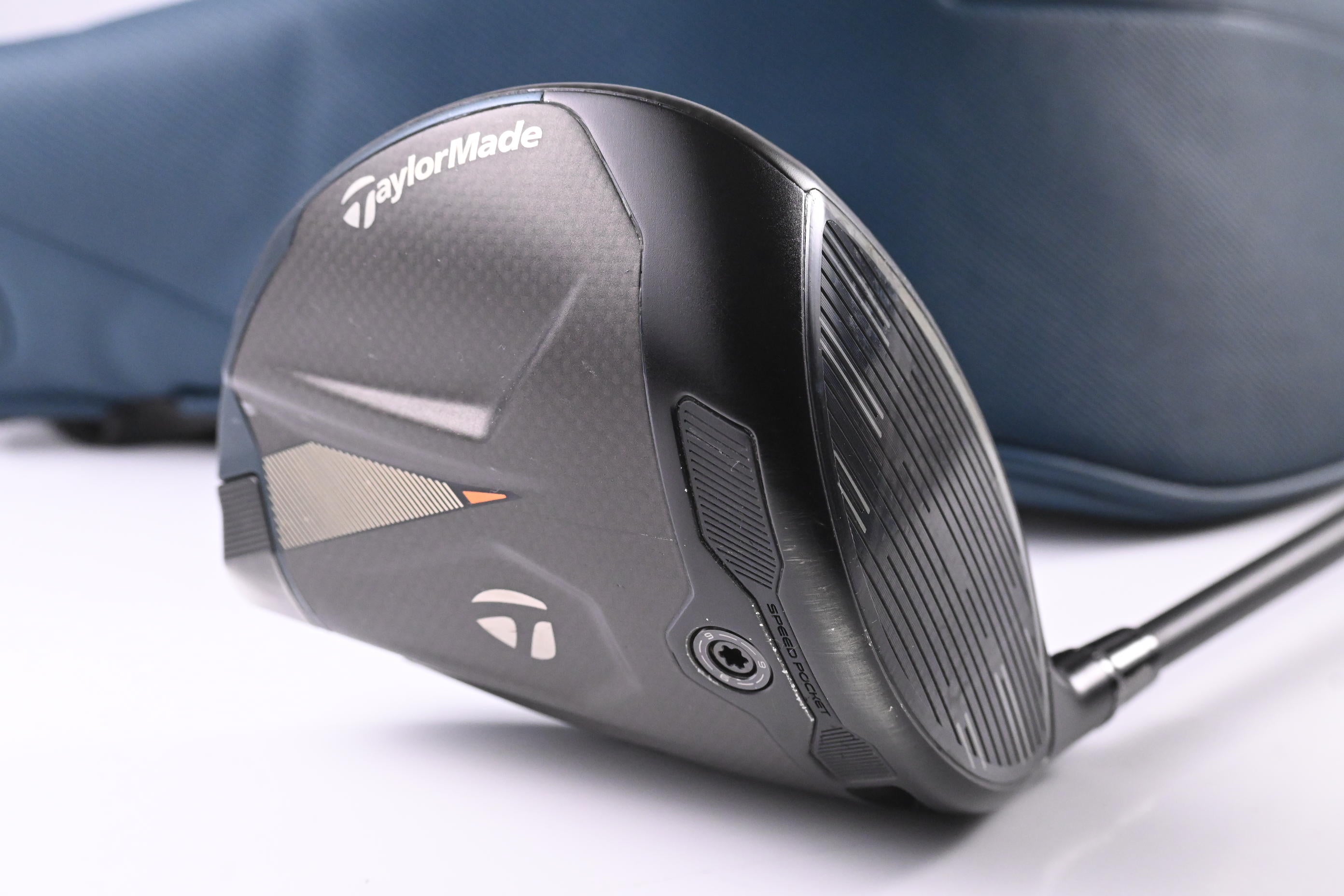 Taylormade Qi4D Max Driver / 10.5 Degree / Stiff Flex Mitsubishi Reax 50 Shaft