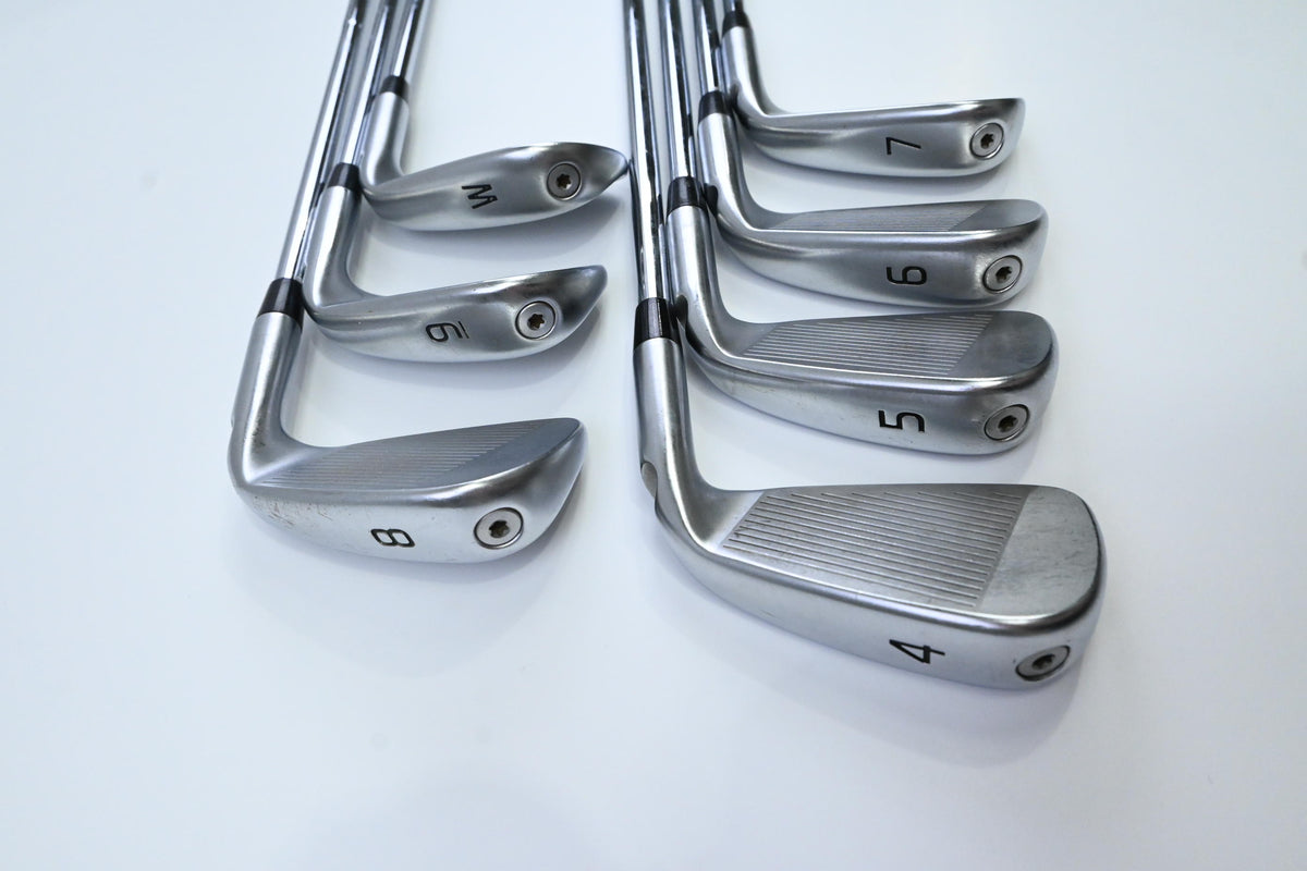 Left Hand Ping i230 Irons / 4-PW Blue Dot / Stiff Flex Ping AWT 2.0 Shafts
