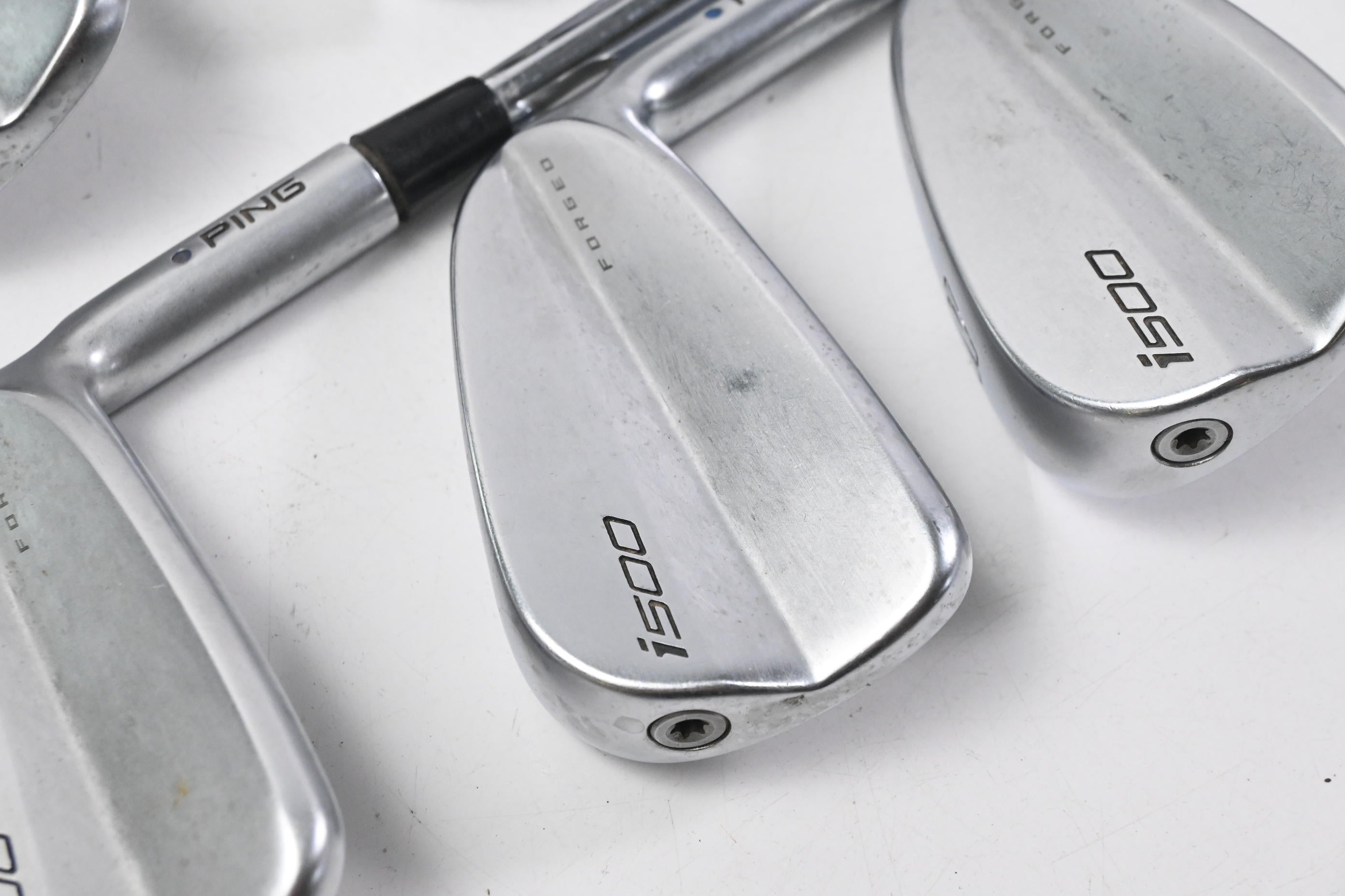 Ping i500 Irons / 6-PW / Blue Dot / Stiff Flex Ping AWT 2.0 Shafts